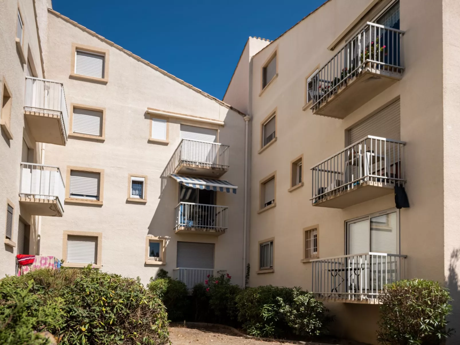 Les Villageoises-Dehors