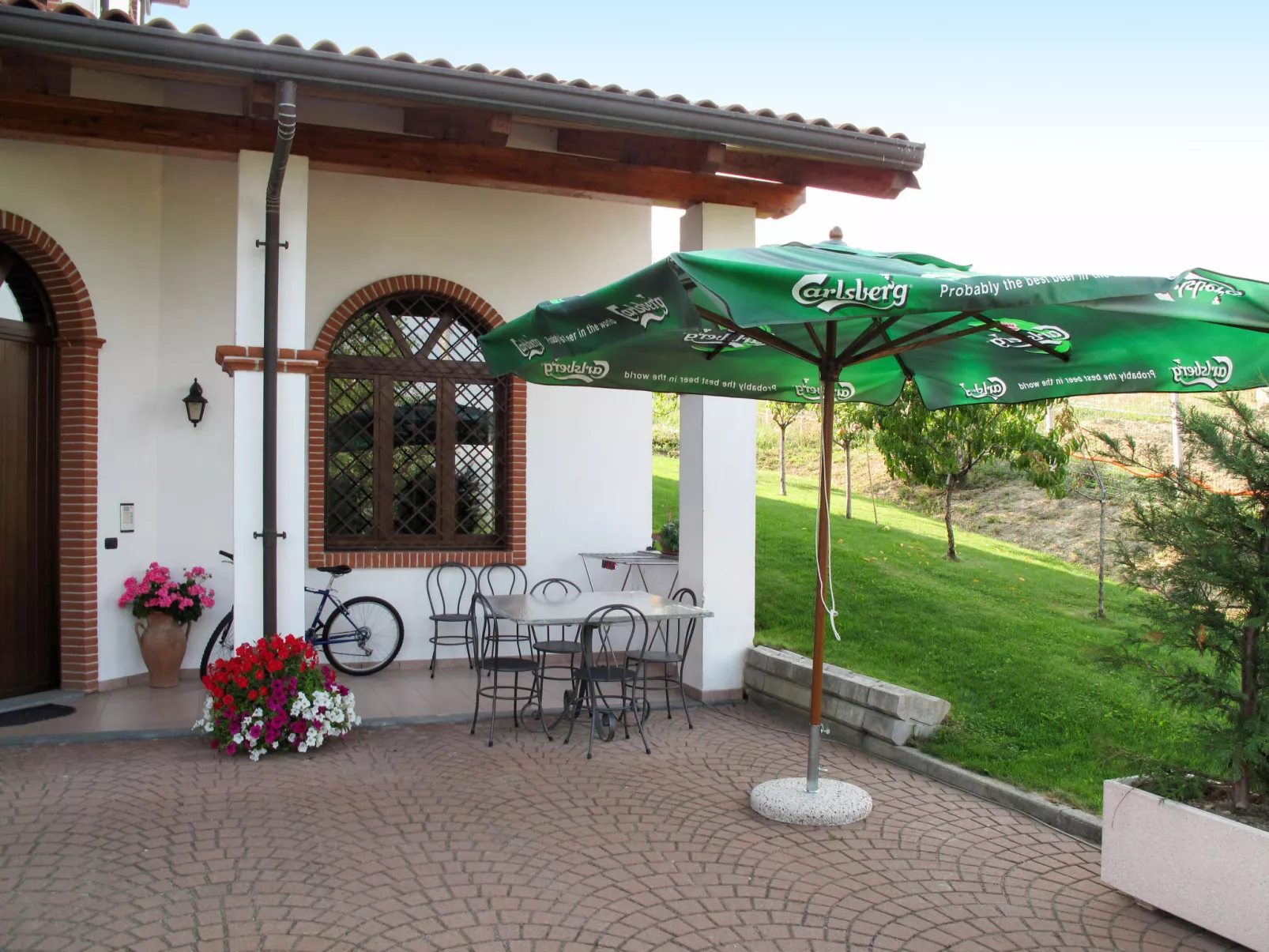 Collina San Ponzio-Outside