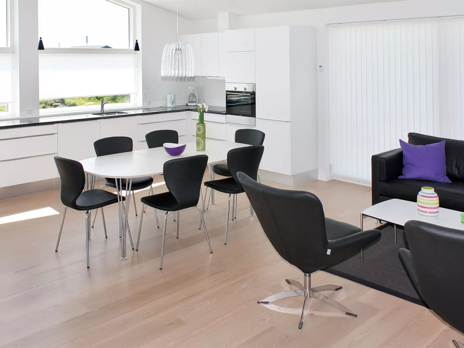 "Ugot" - 750m from the sea-Drinnen