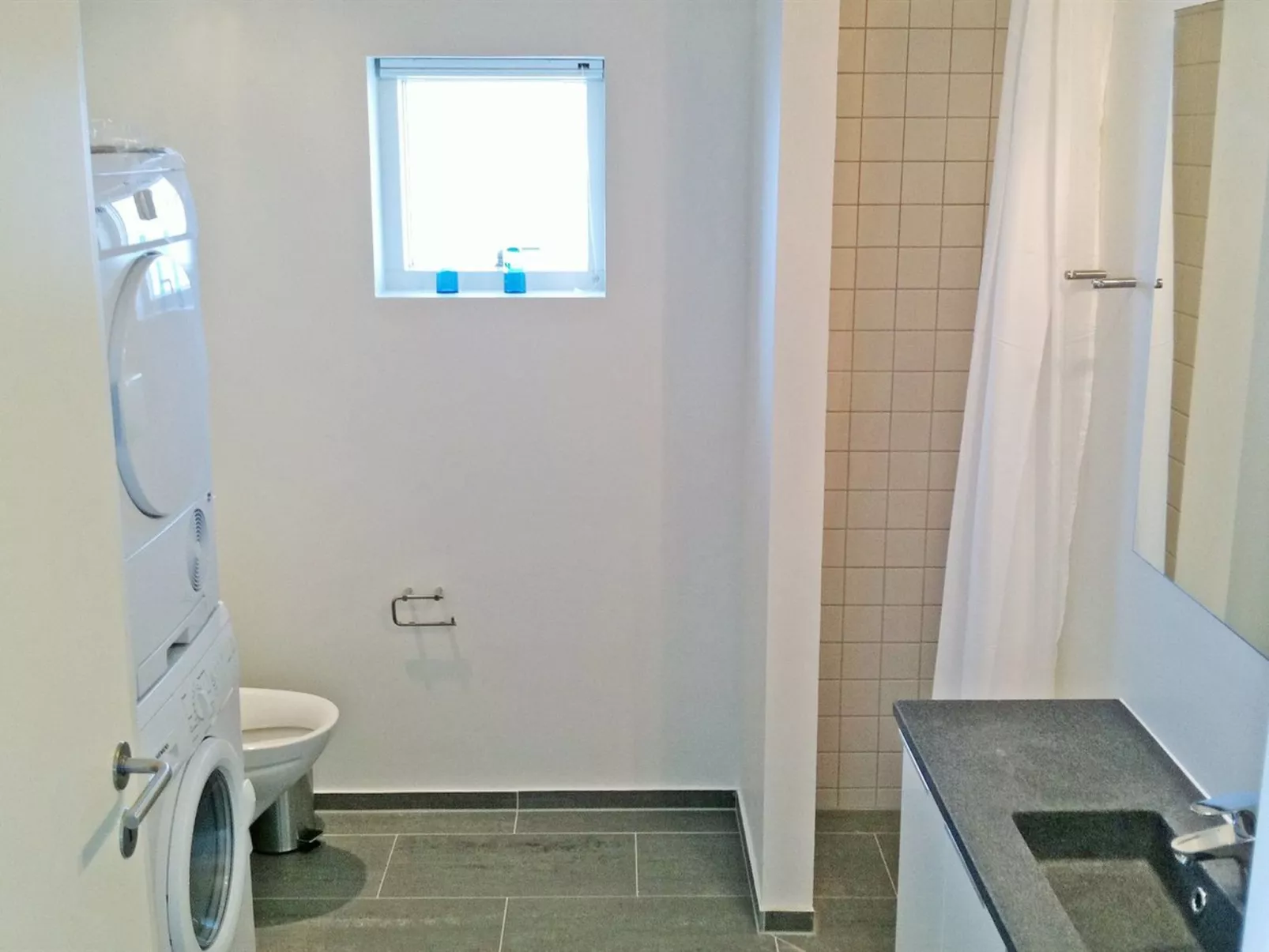 "Ugot" - 750m from the sea-Drinnen