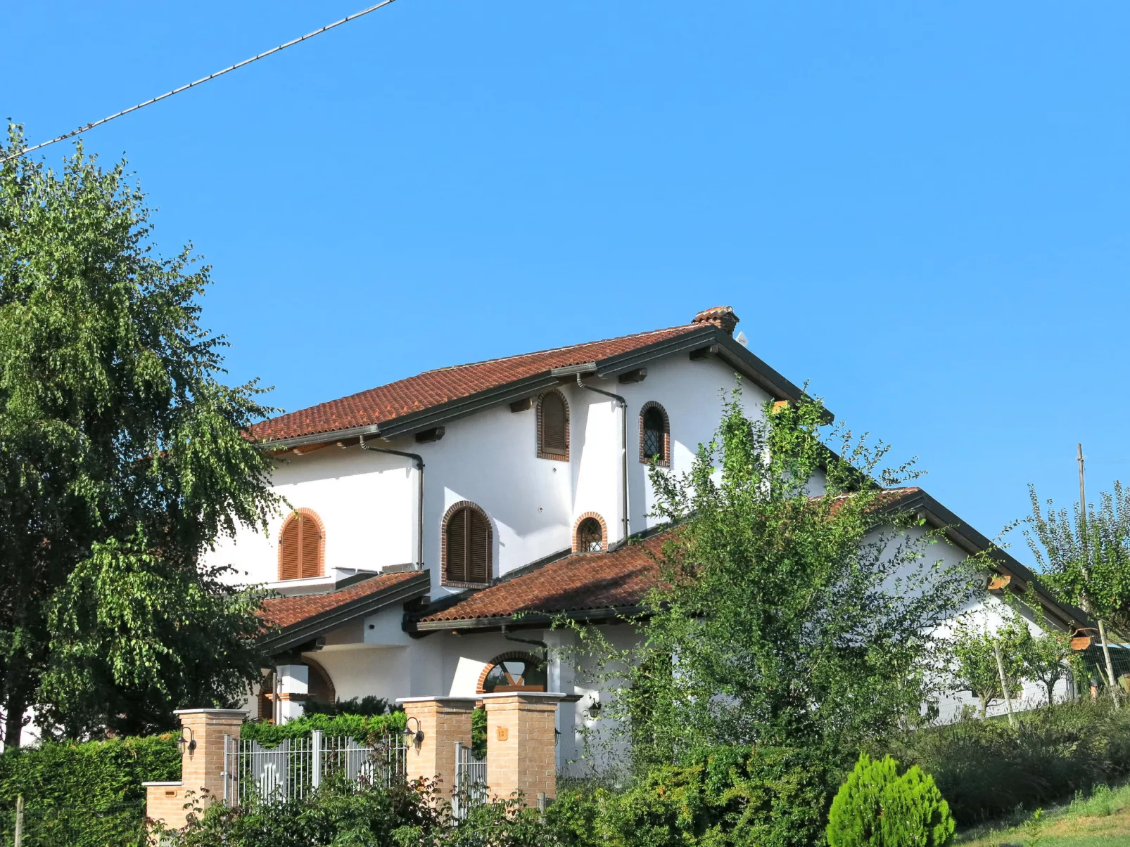 Collina San Ponzio-Outside