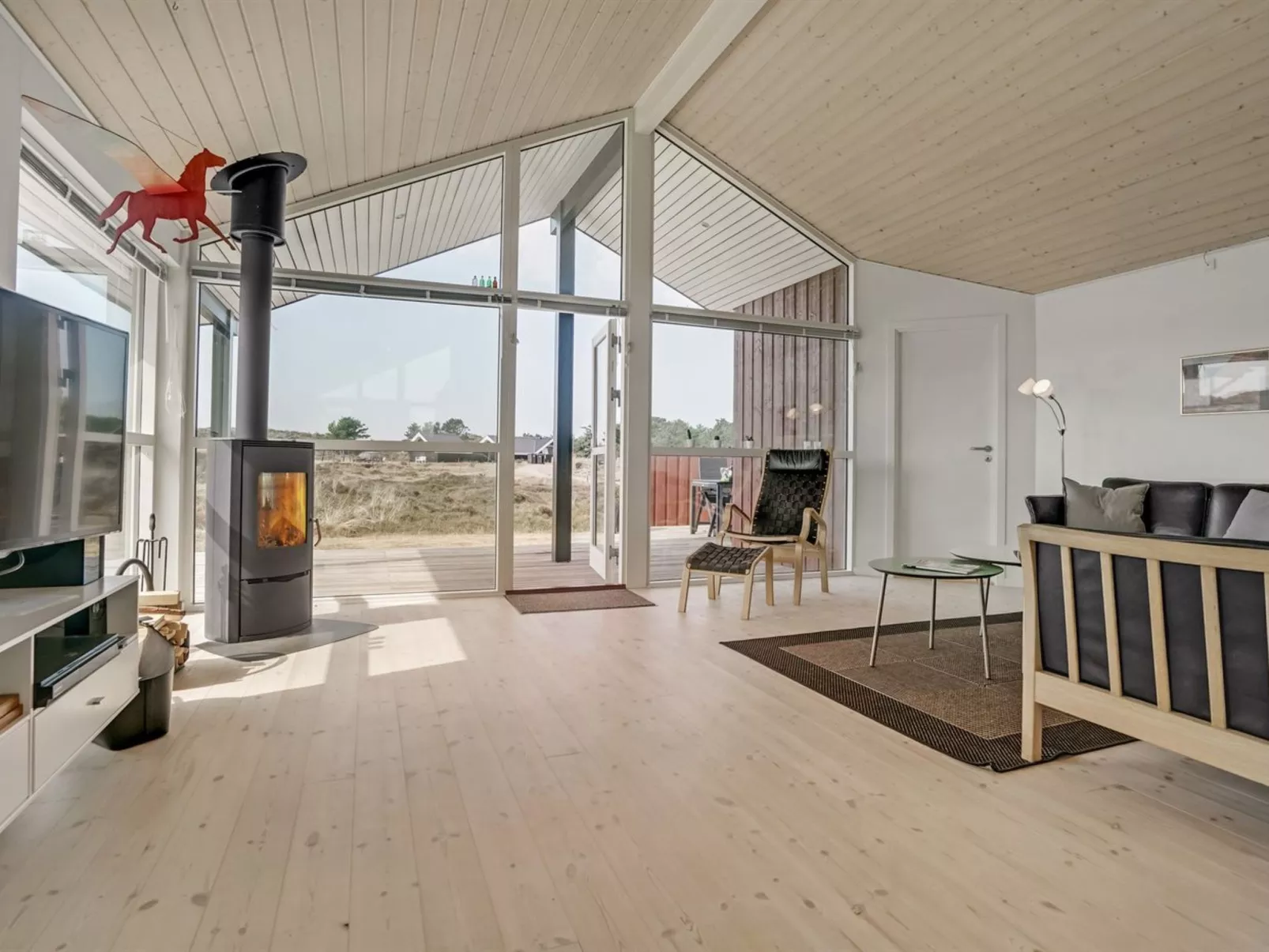 "Tiane" - 800m from the sea-Inside