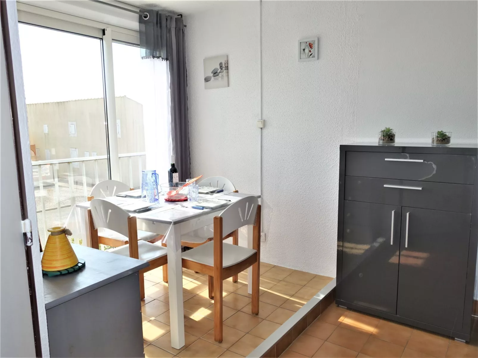 Les Maisons sur la Plage-Inside