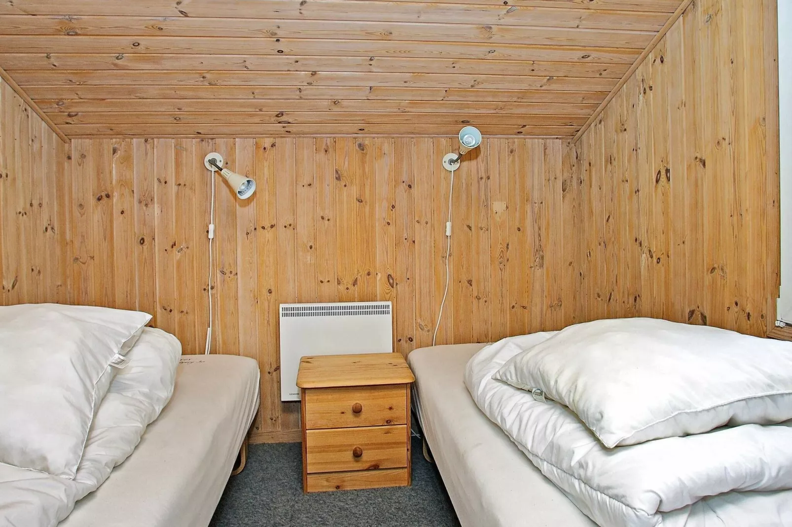 12 person holiday home in Saltum-Indoor