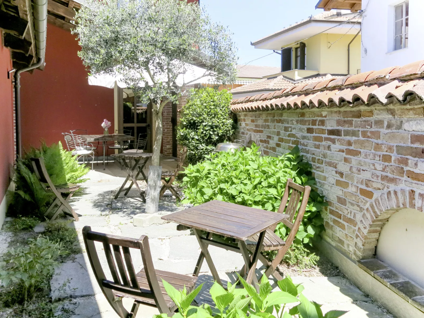 La Grotta di Cech-Outside