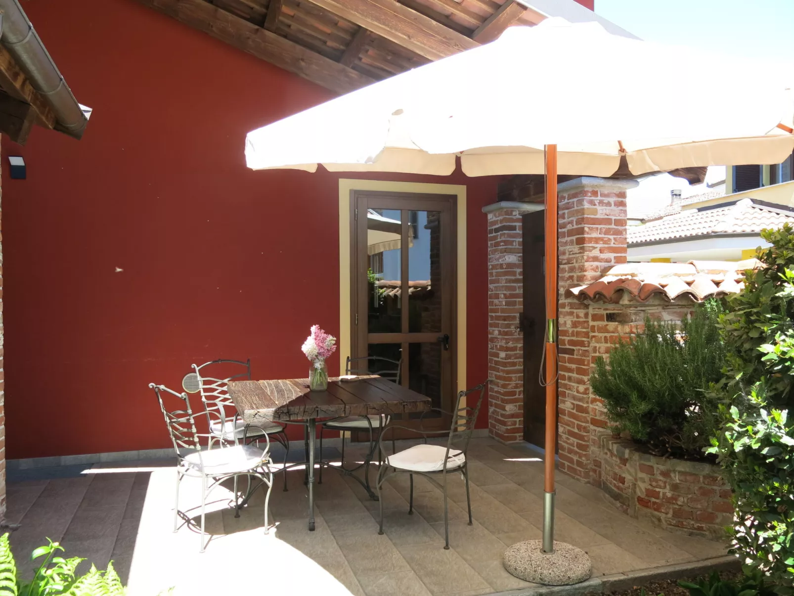 La Grotta di Cech-Outside