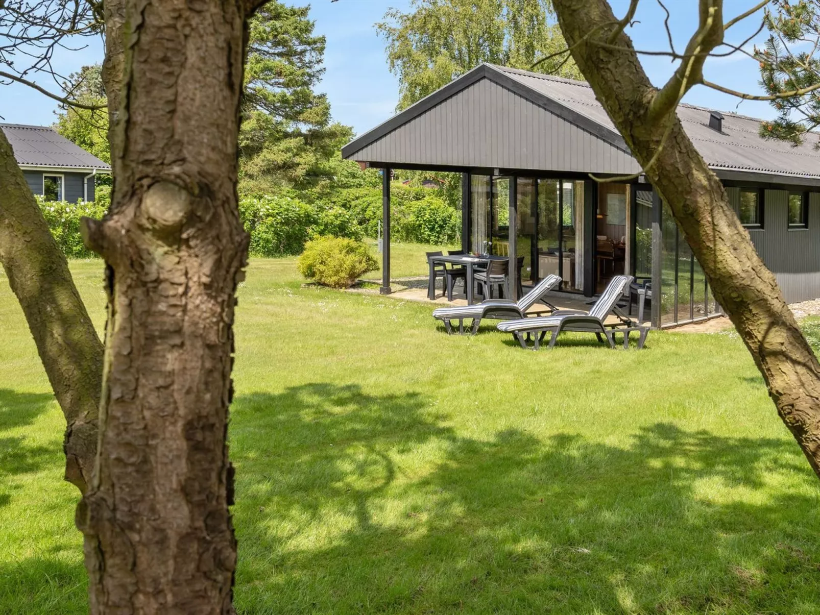 "Veljan" - 400m from the sea-Outside