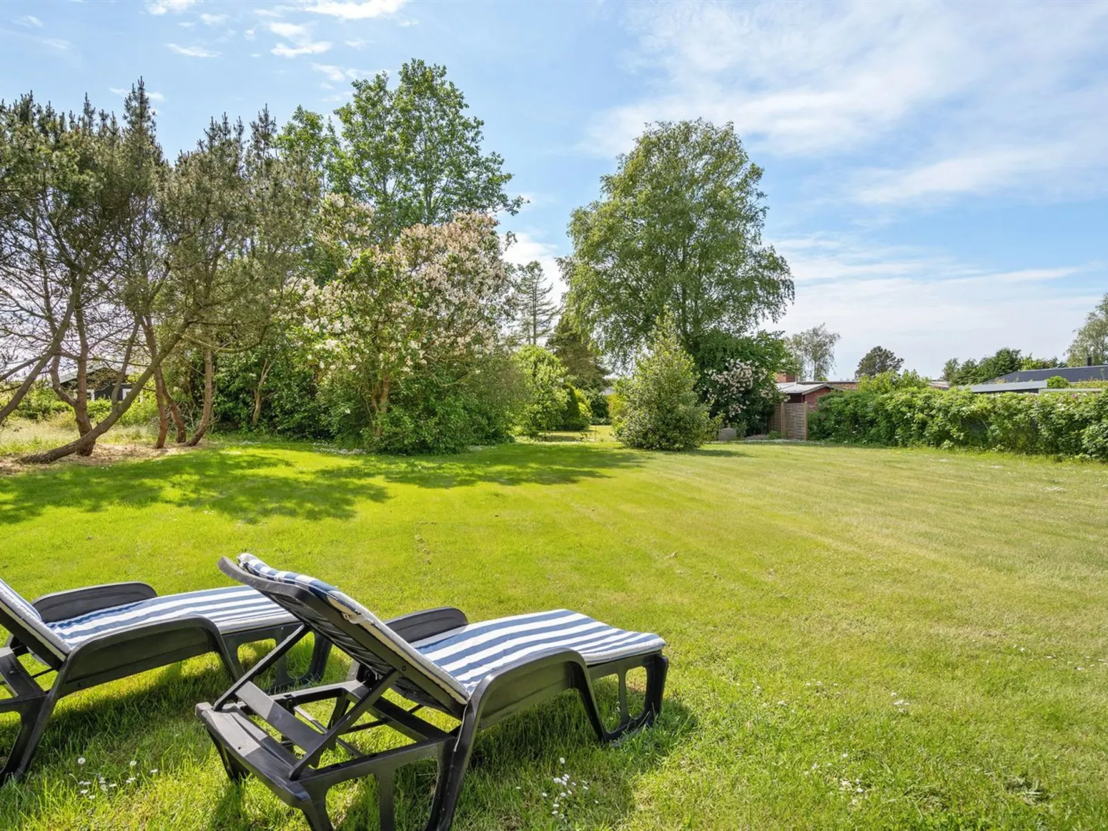 "Veljan" - 400m from the sea-Outside