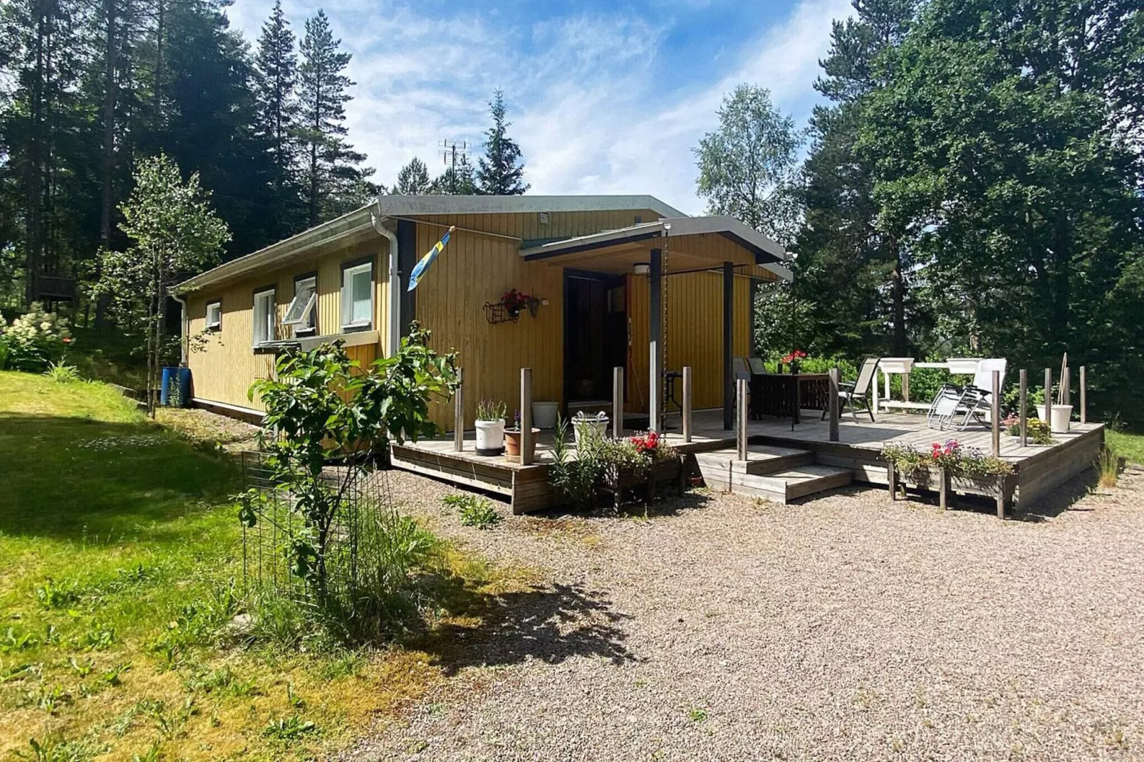 6 person holiday home in BOTTNARYD-By Traum