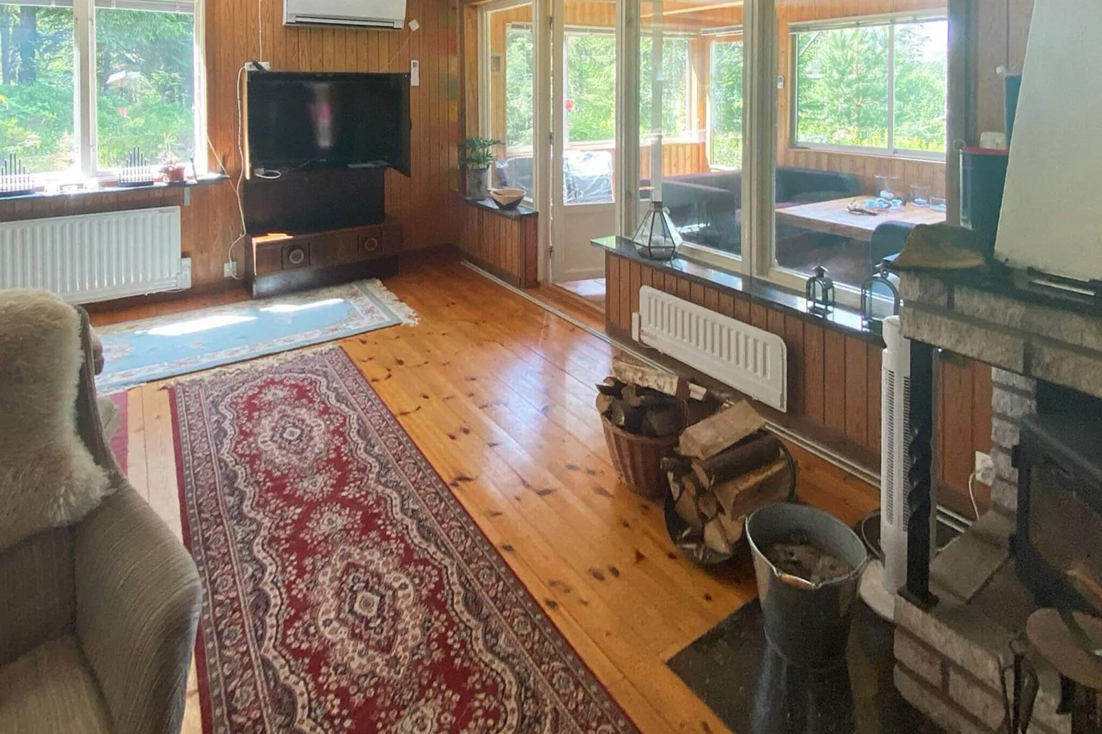 6 person holiday home in BOTTNARYD-By Traum