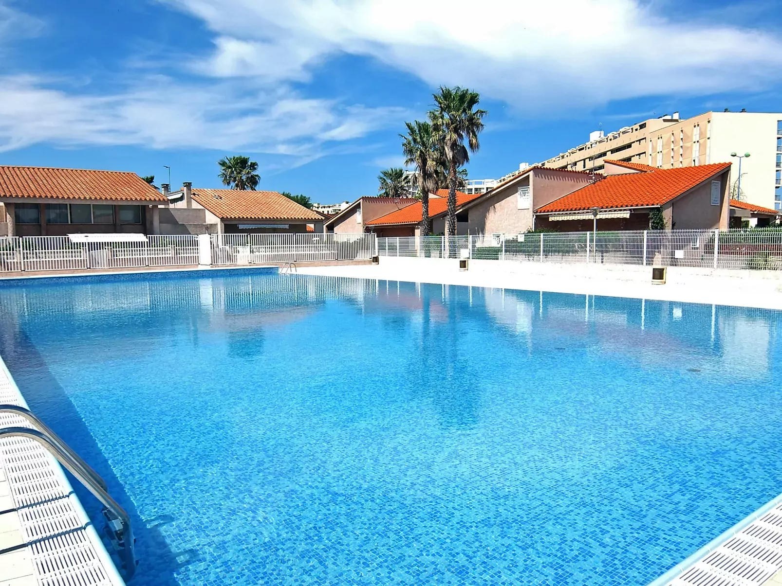 Le Clos de St Cyprien-Outside