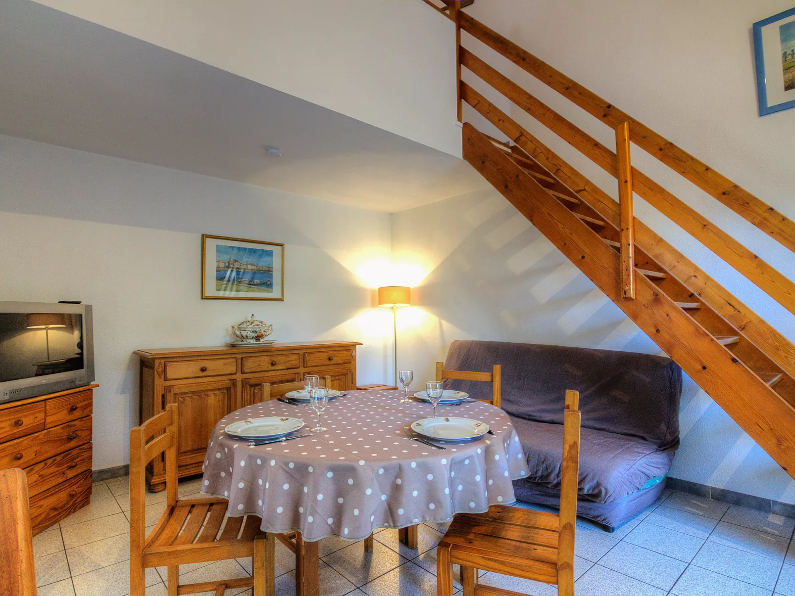 Le Clos de St Cyprien-Inside