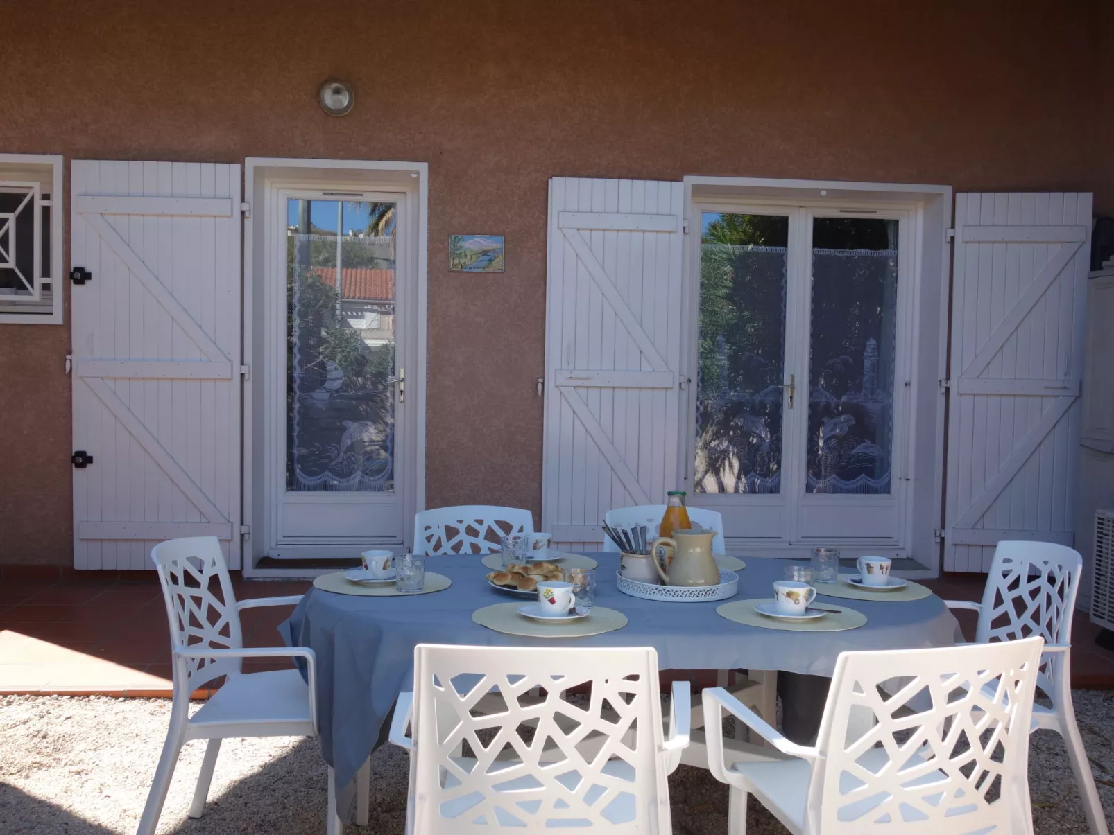 Le Clos de St Cyprien-Outside