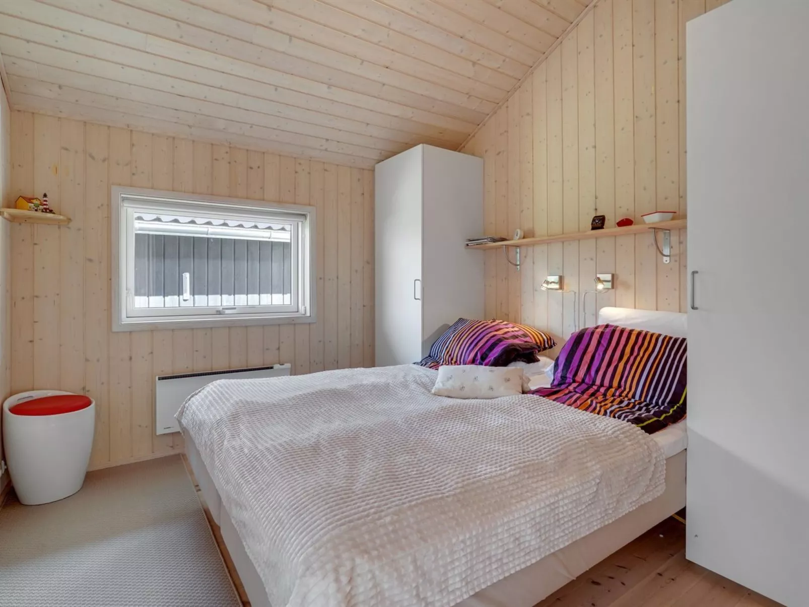 "Swanhild" - 900m from the sea-Inside