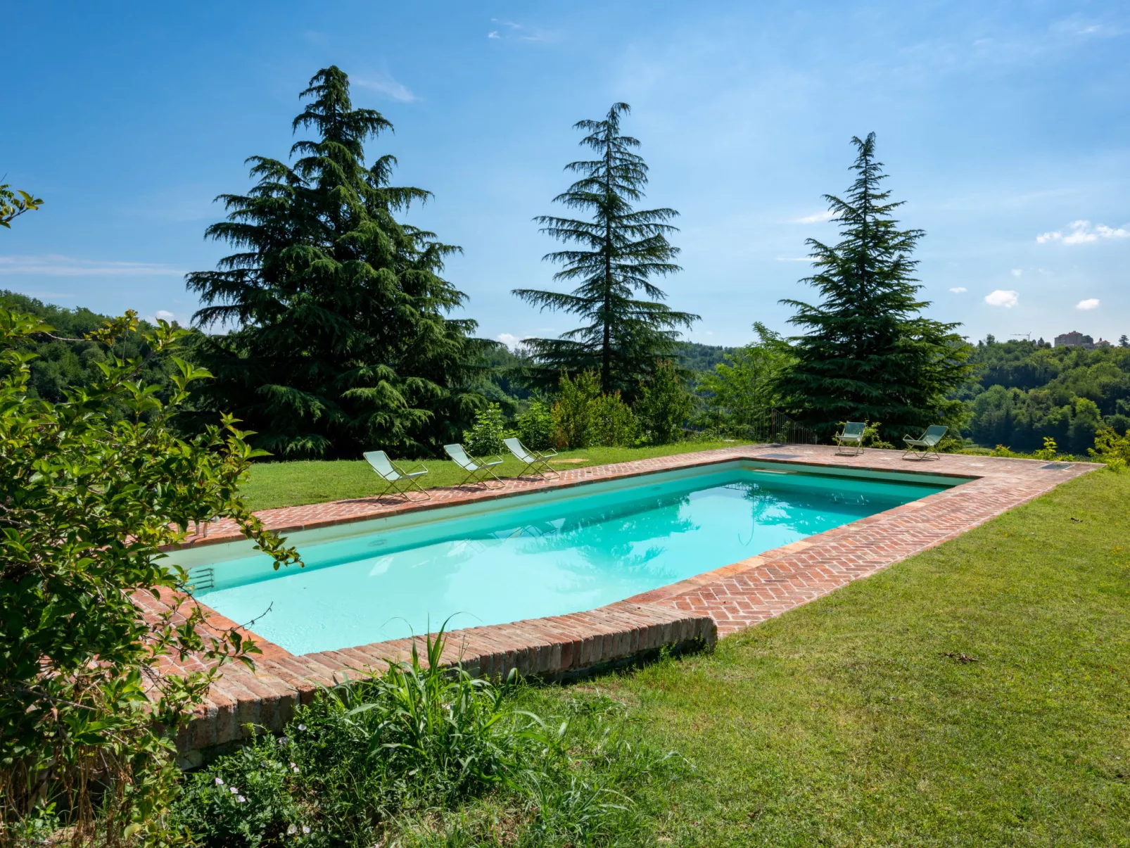 Bric del Vento-Outside