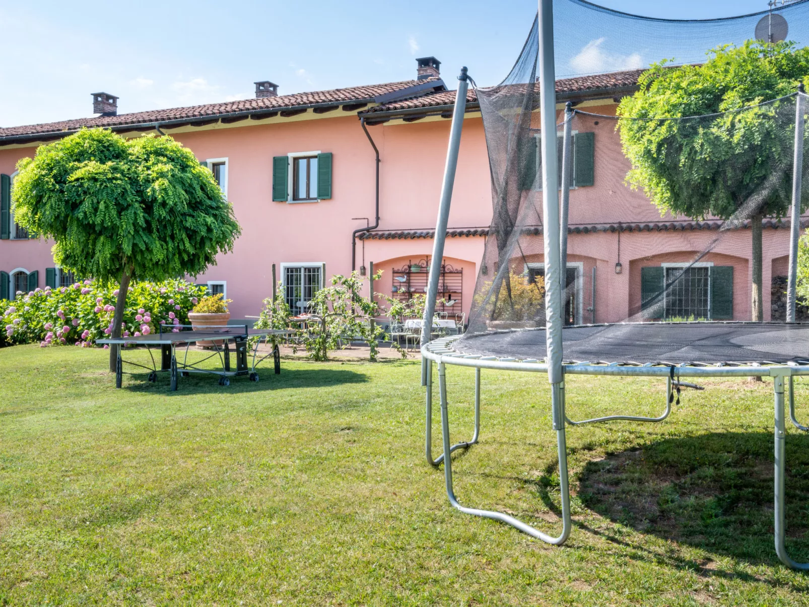 Bric del Vento-Outside