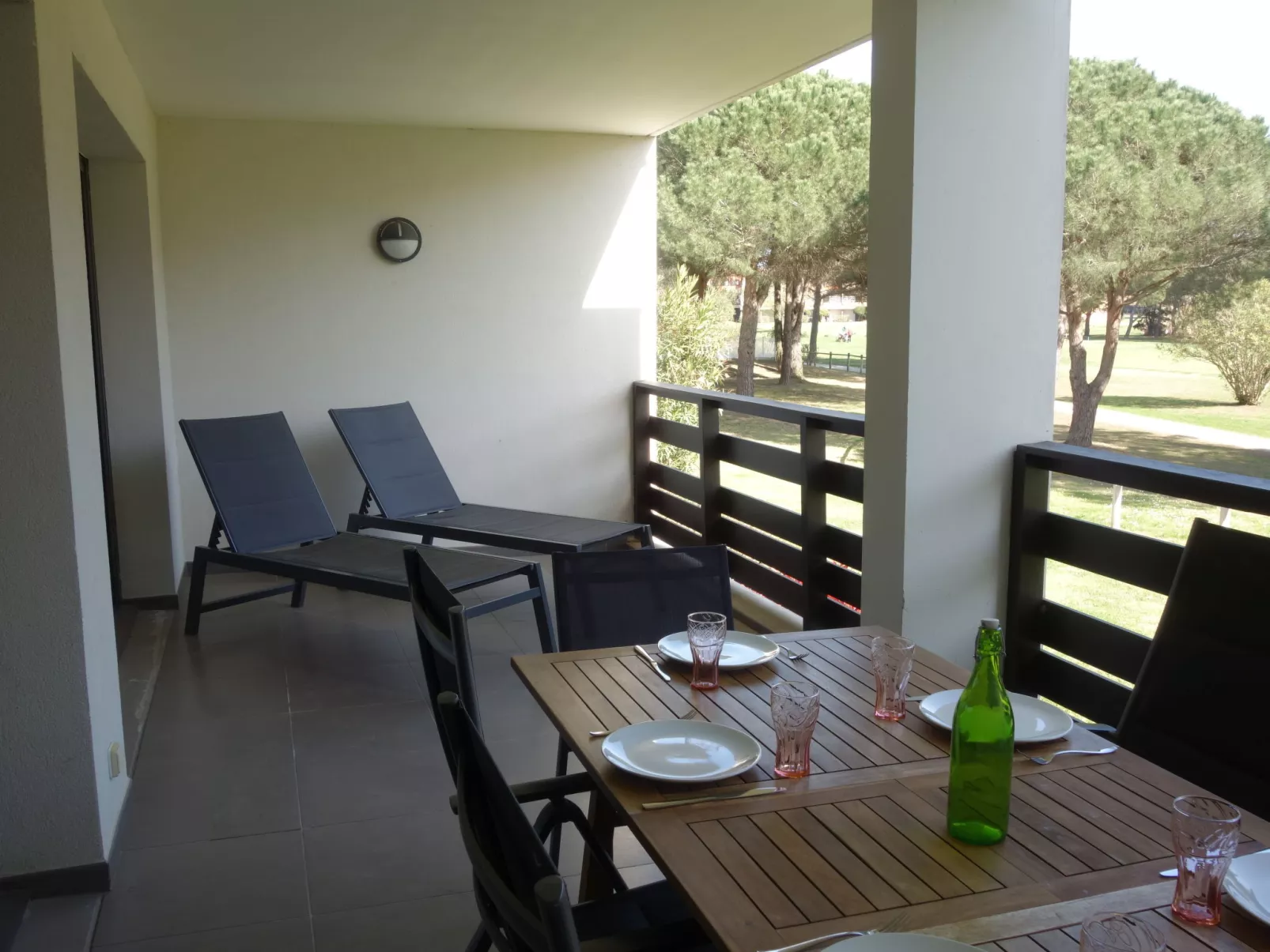 Le Golf Clair-Outside