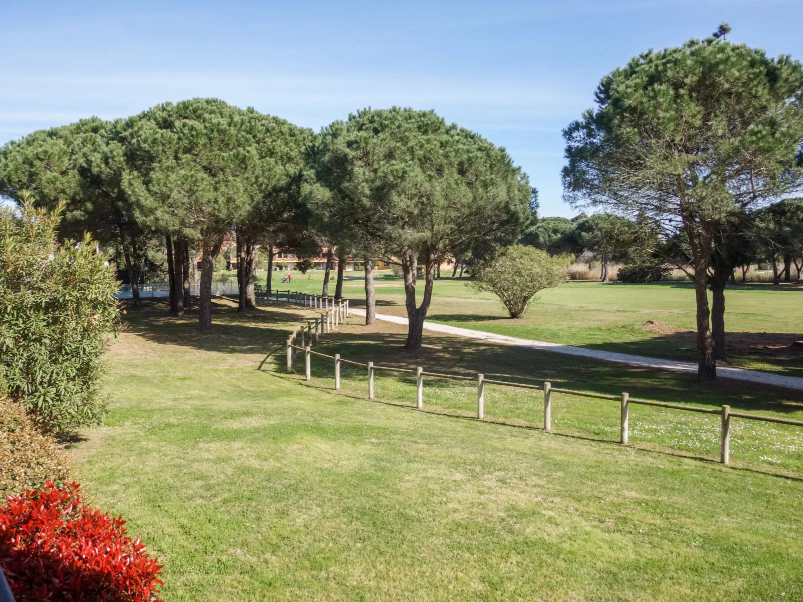 Le Golf Clair-Outside