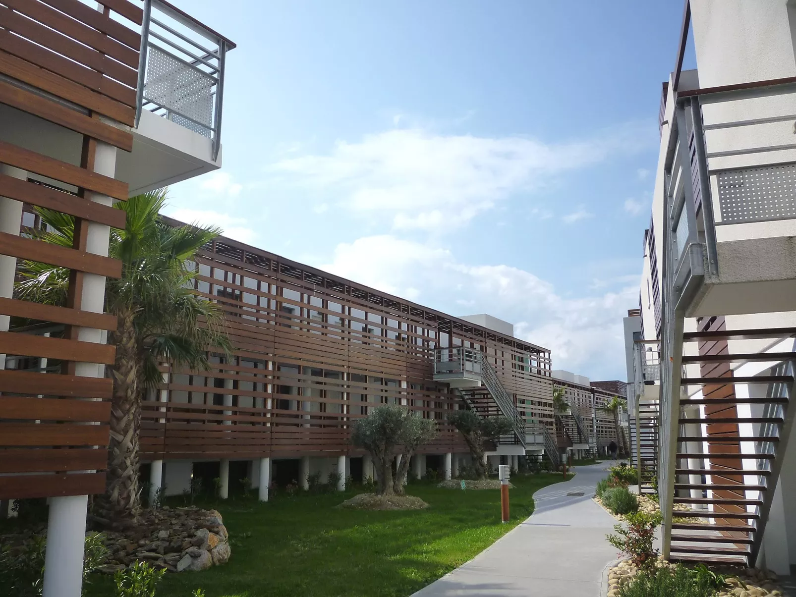 Le Golf Clair-Outside