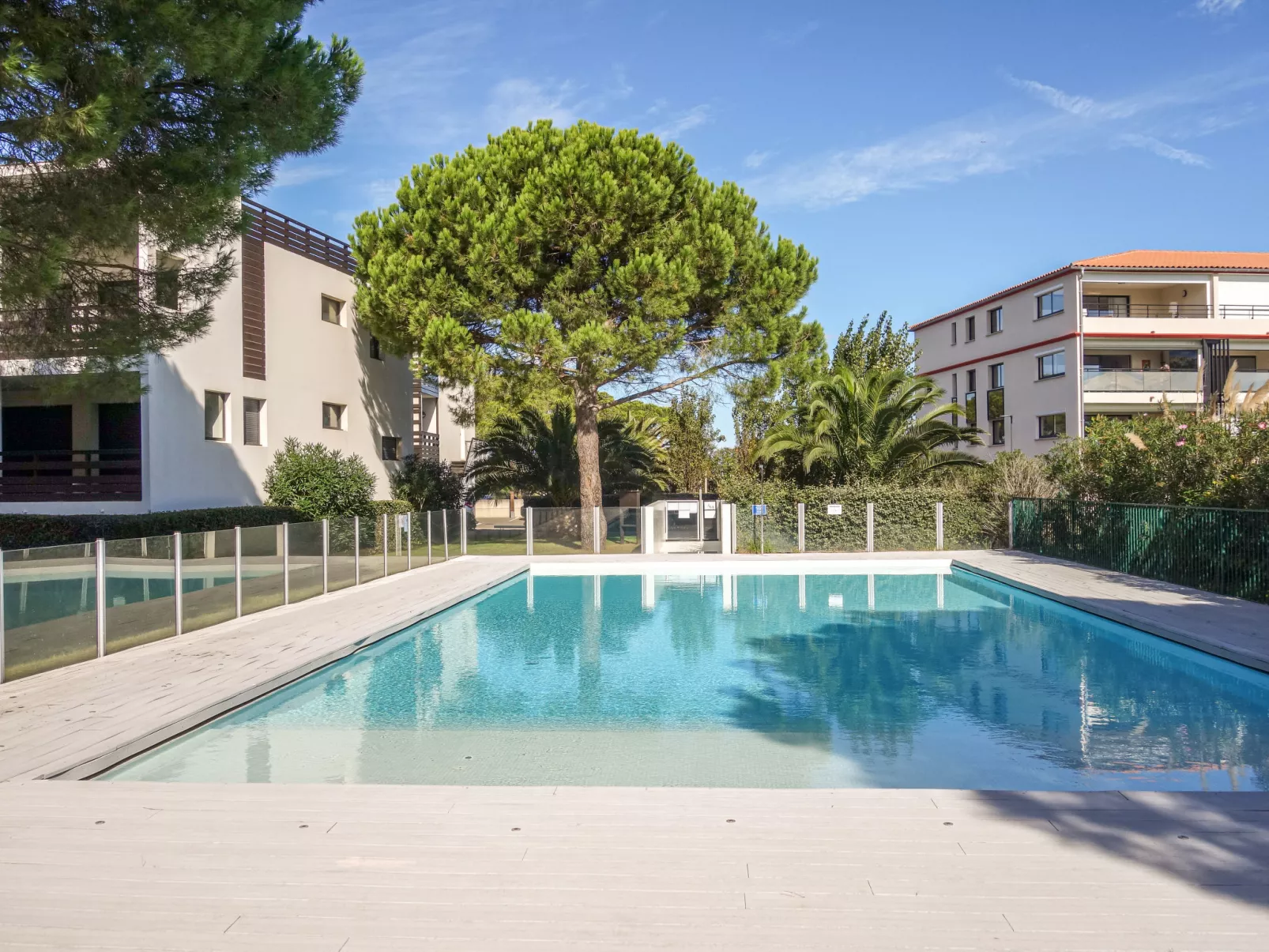 Le Golf Clair-Outside