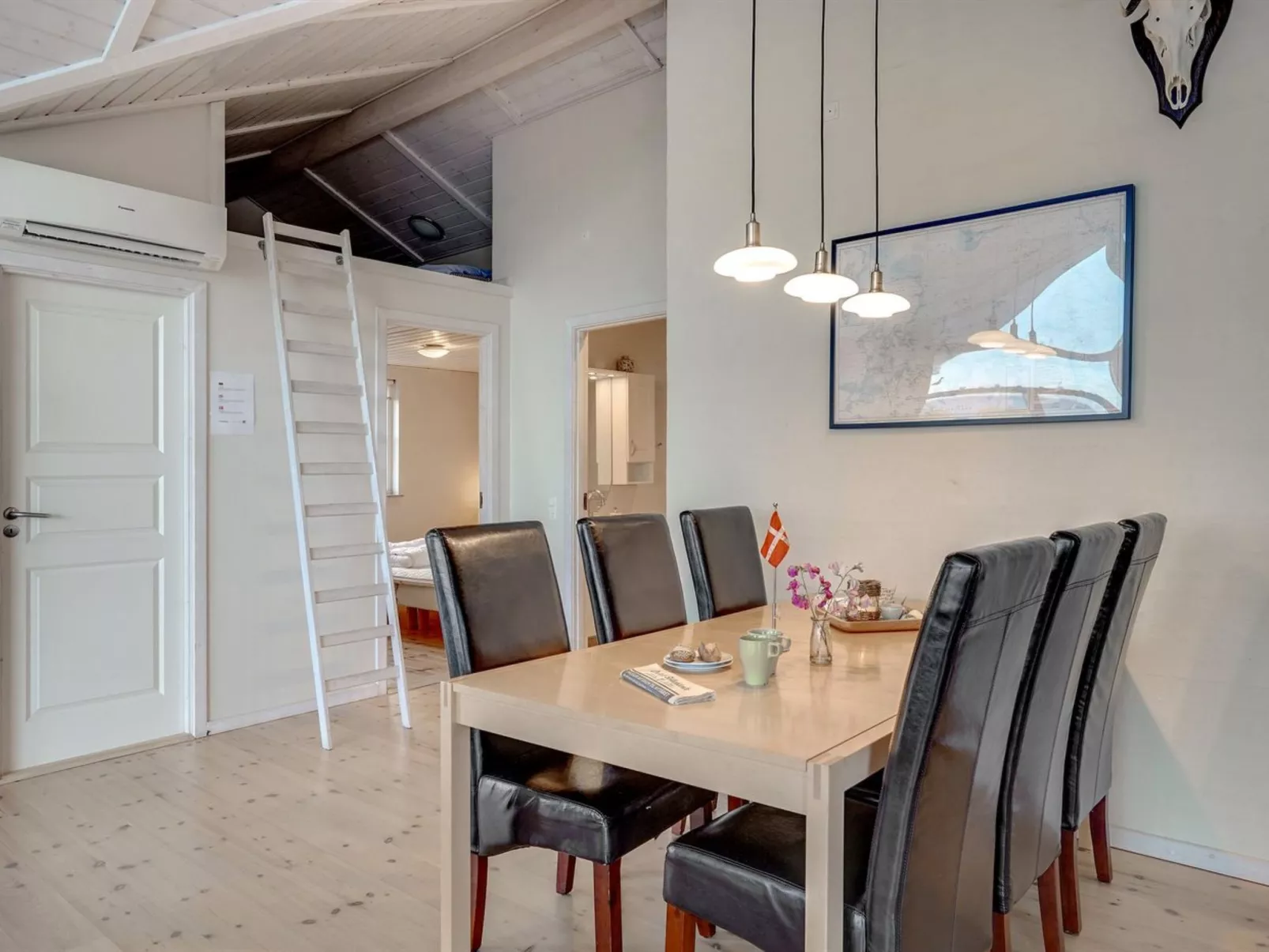 "Thorman" - 75m from the sea-Dedans