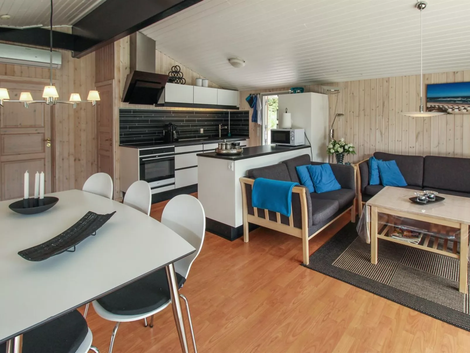 "Brunetta" - 800m from the sea-Inside