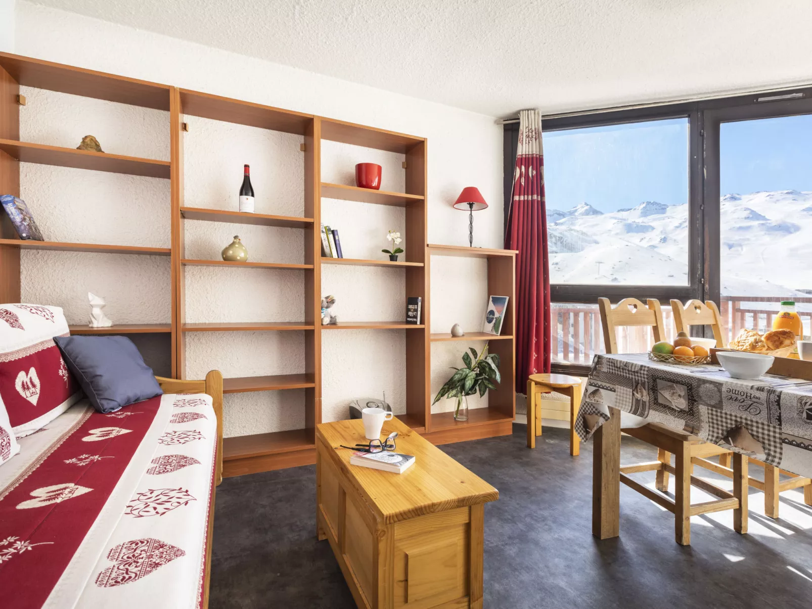 Trois Vallées 517-Drinnen