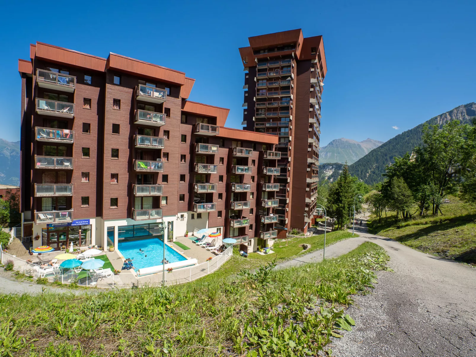Les Terrasses du Corbier-Outside