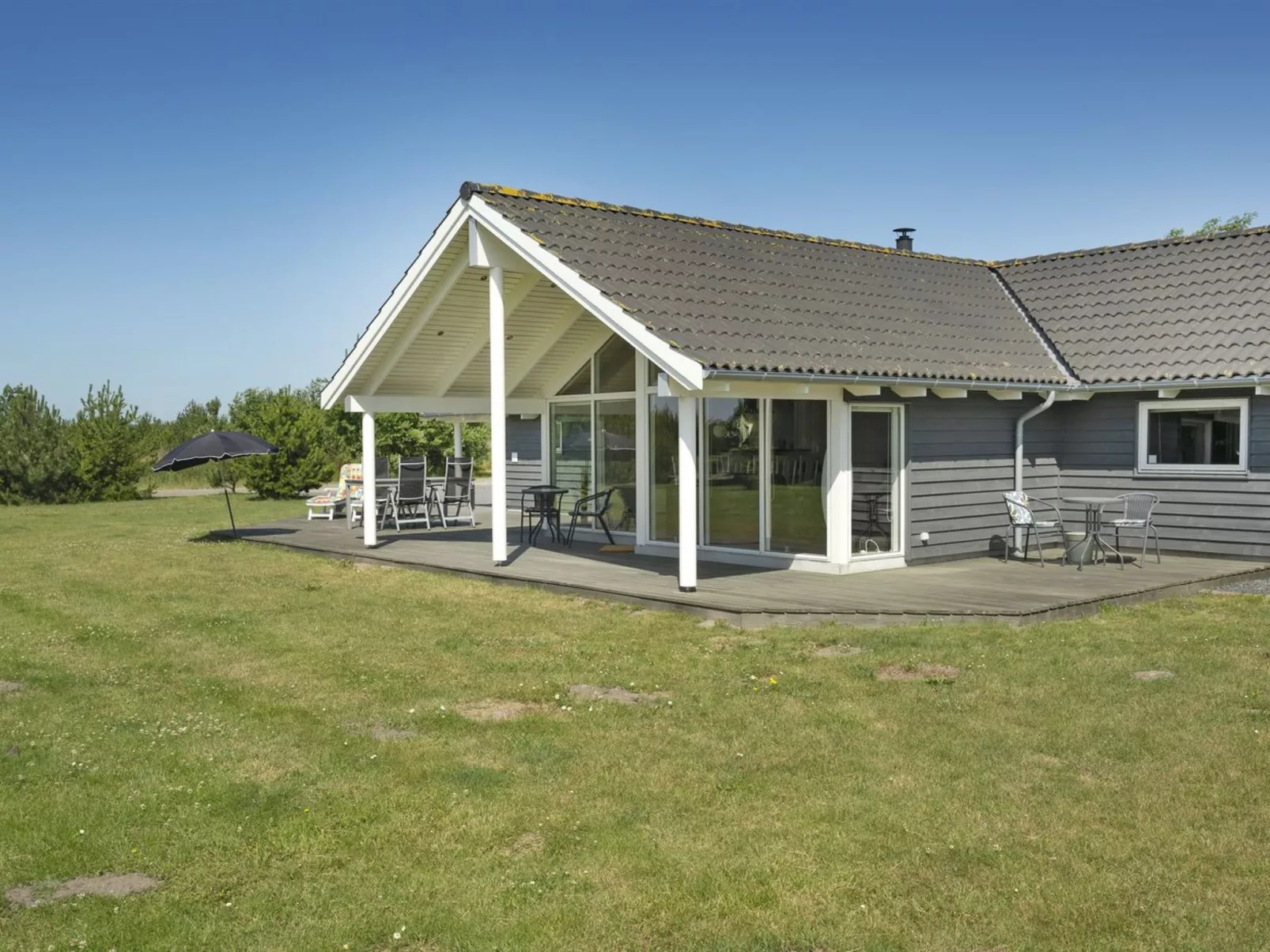 "Bolli" - 1.1km from the sea-Outside