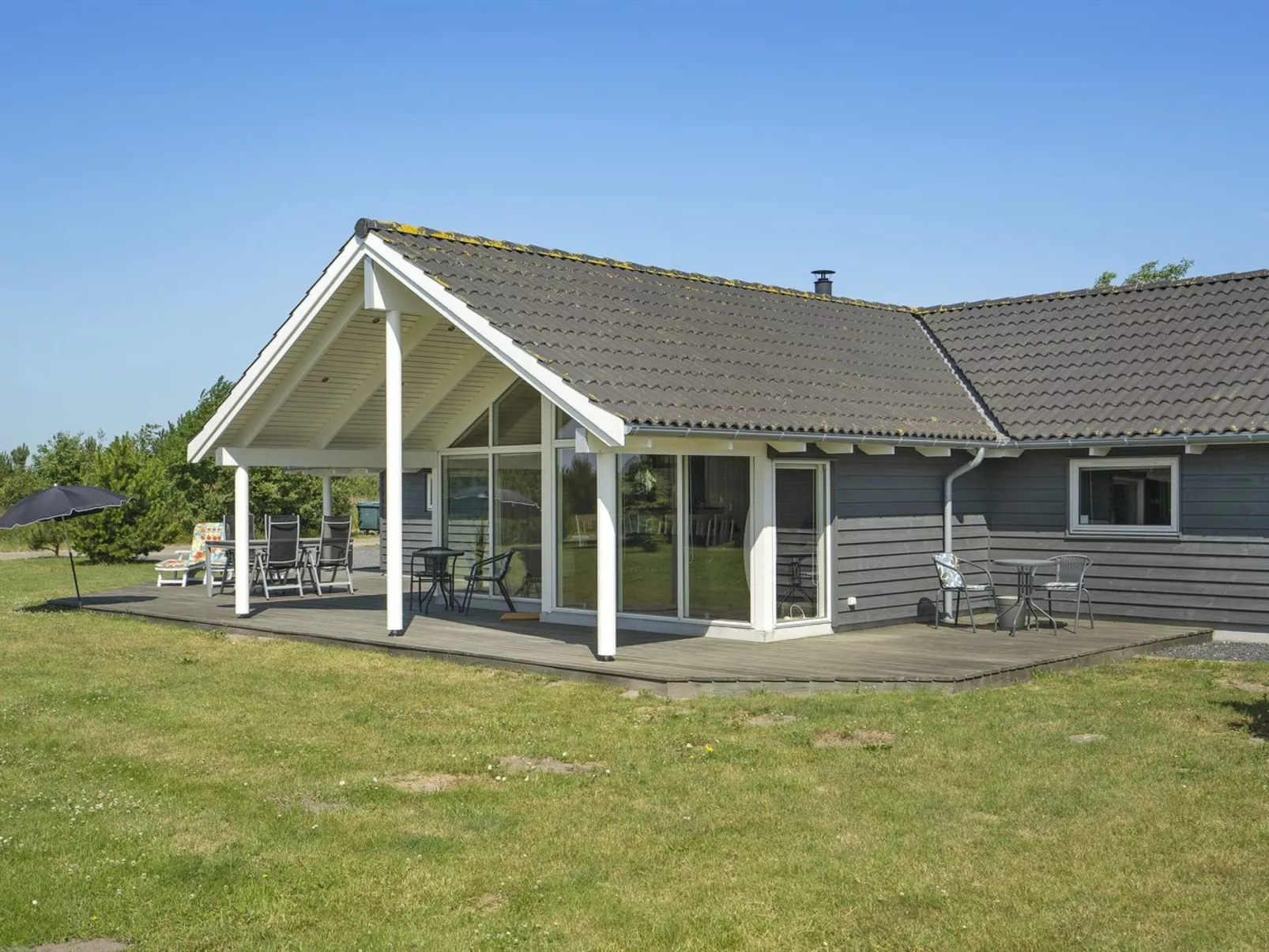 "Bolli" - 1.1km from the sea-Outside