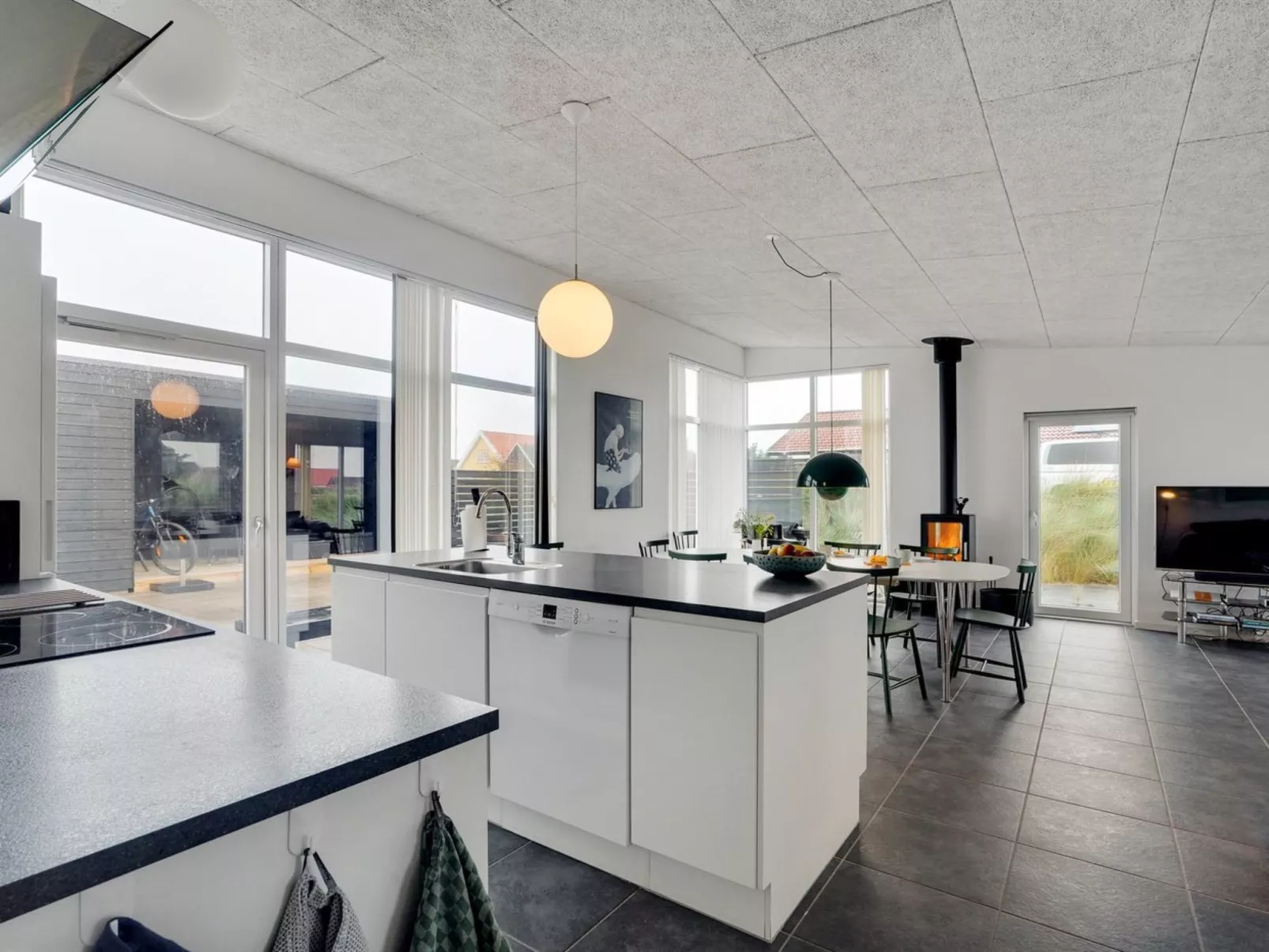 "Pontus" - 400m from the sea-Inside