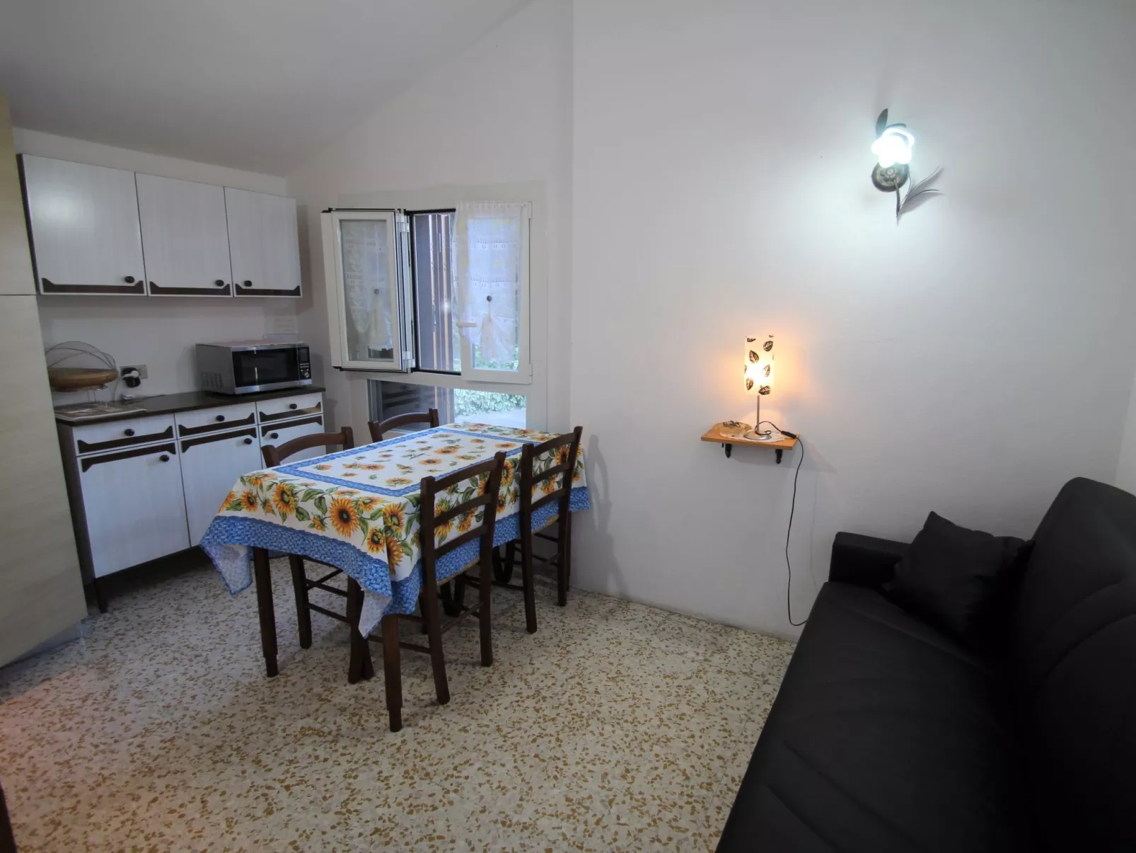 IL Cippo-Inside