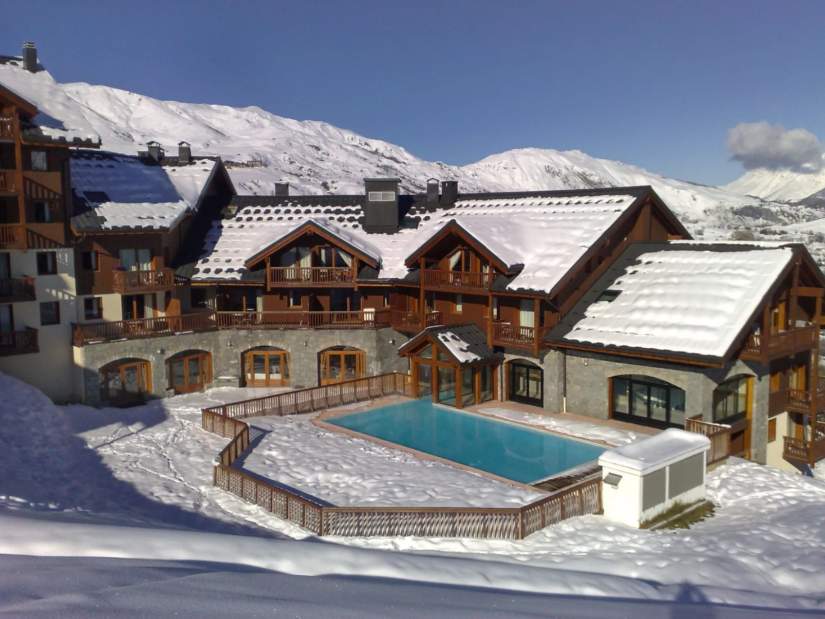 Les Alpages du Corbier-Outside