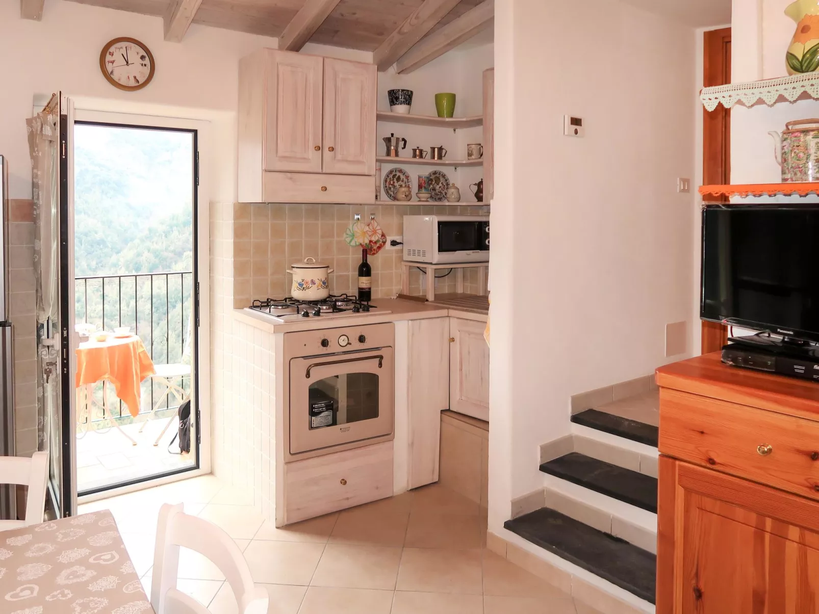 Casa Reanna-Inside