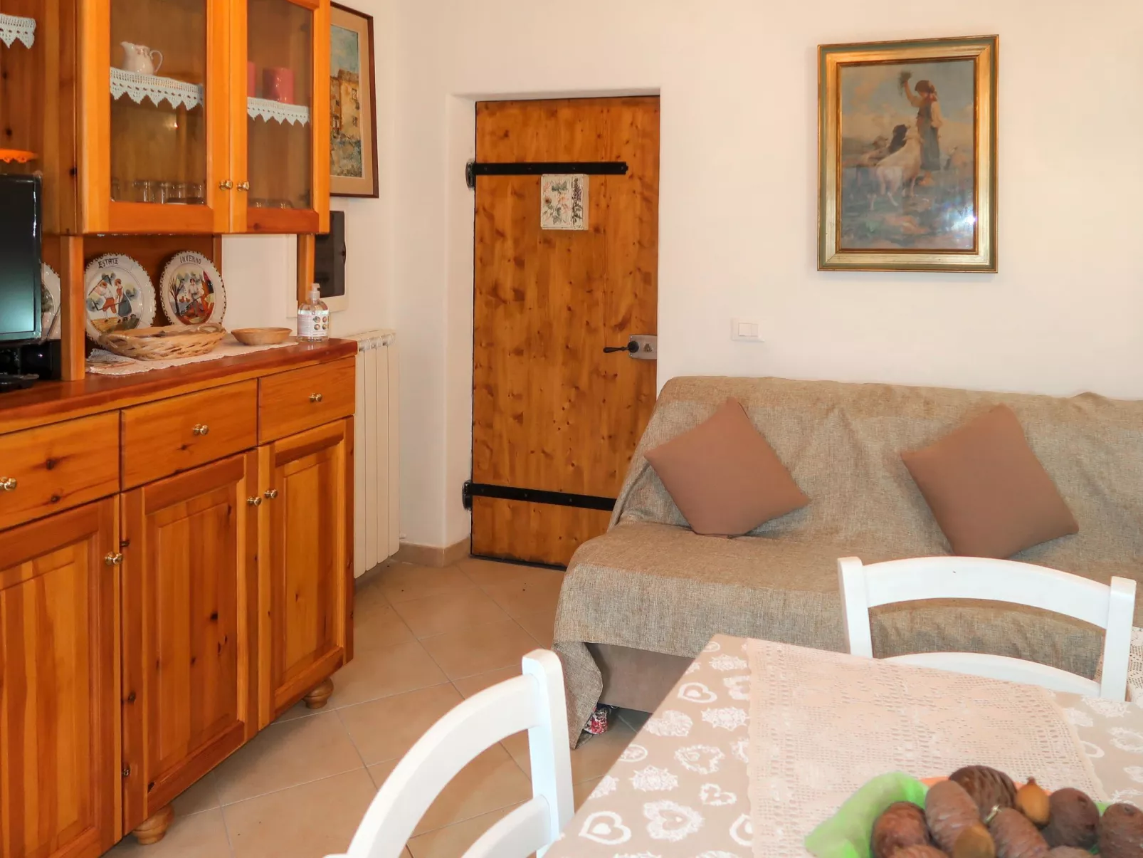 Casa Reanna-Inside