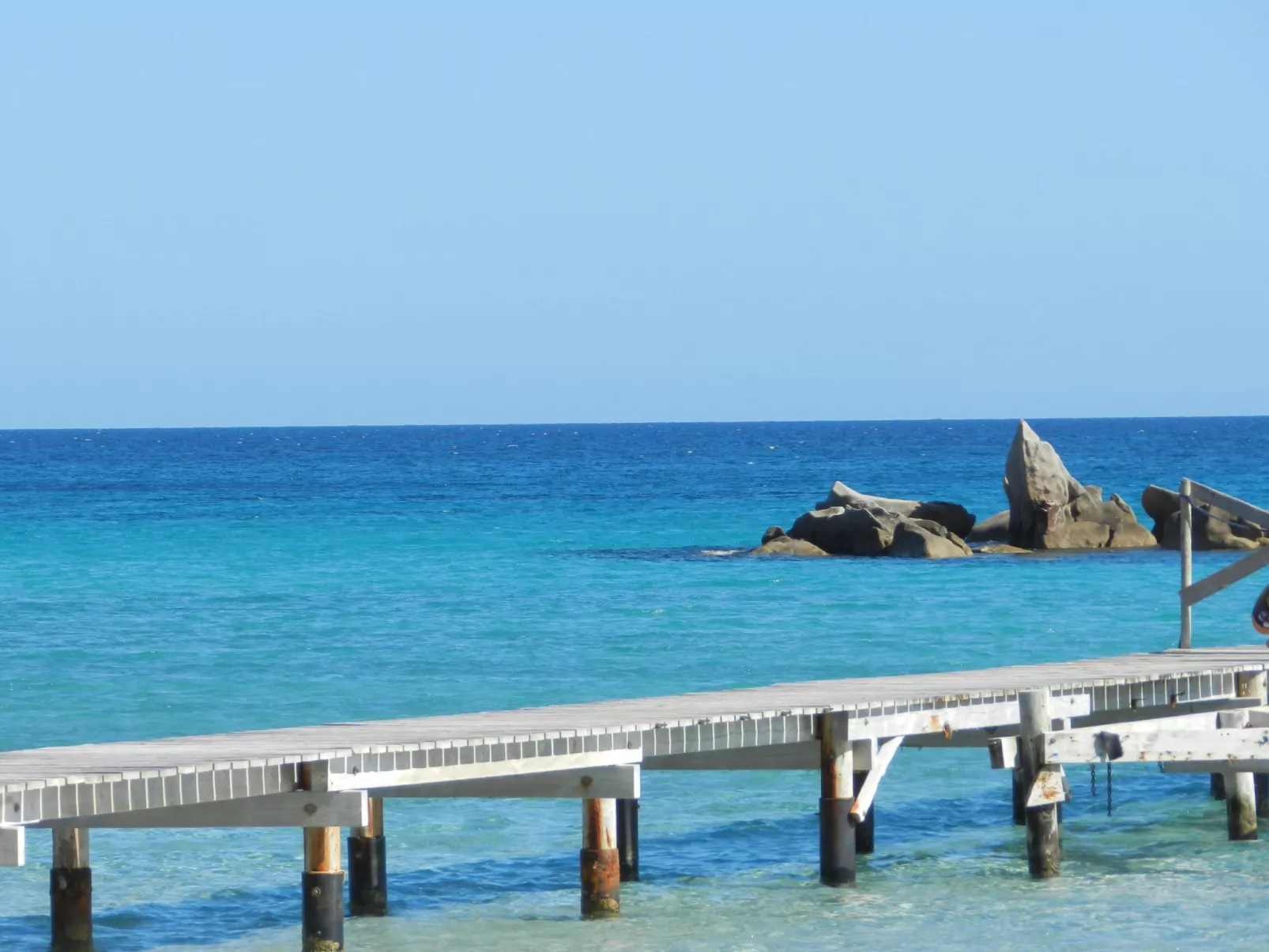 Cala Sultana-Outside