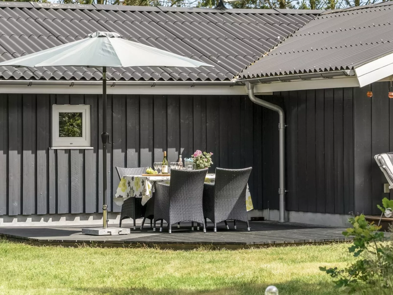 "Ajten" - 150m from the sea-Draußen
