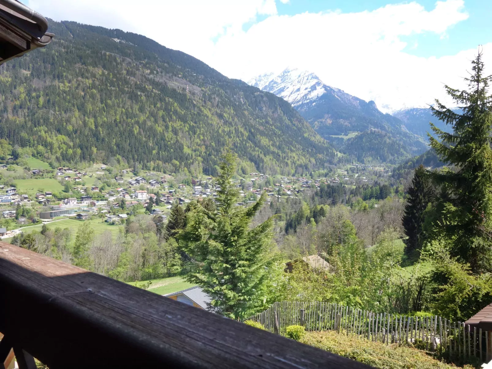 Le clos Alpin-Outside