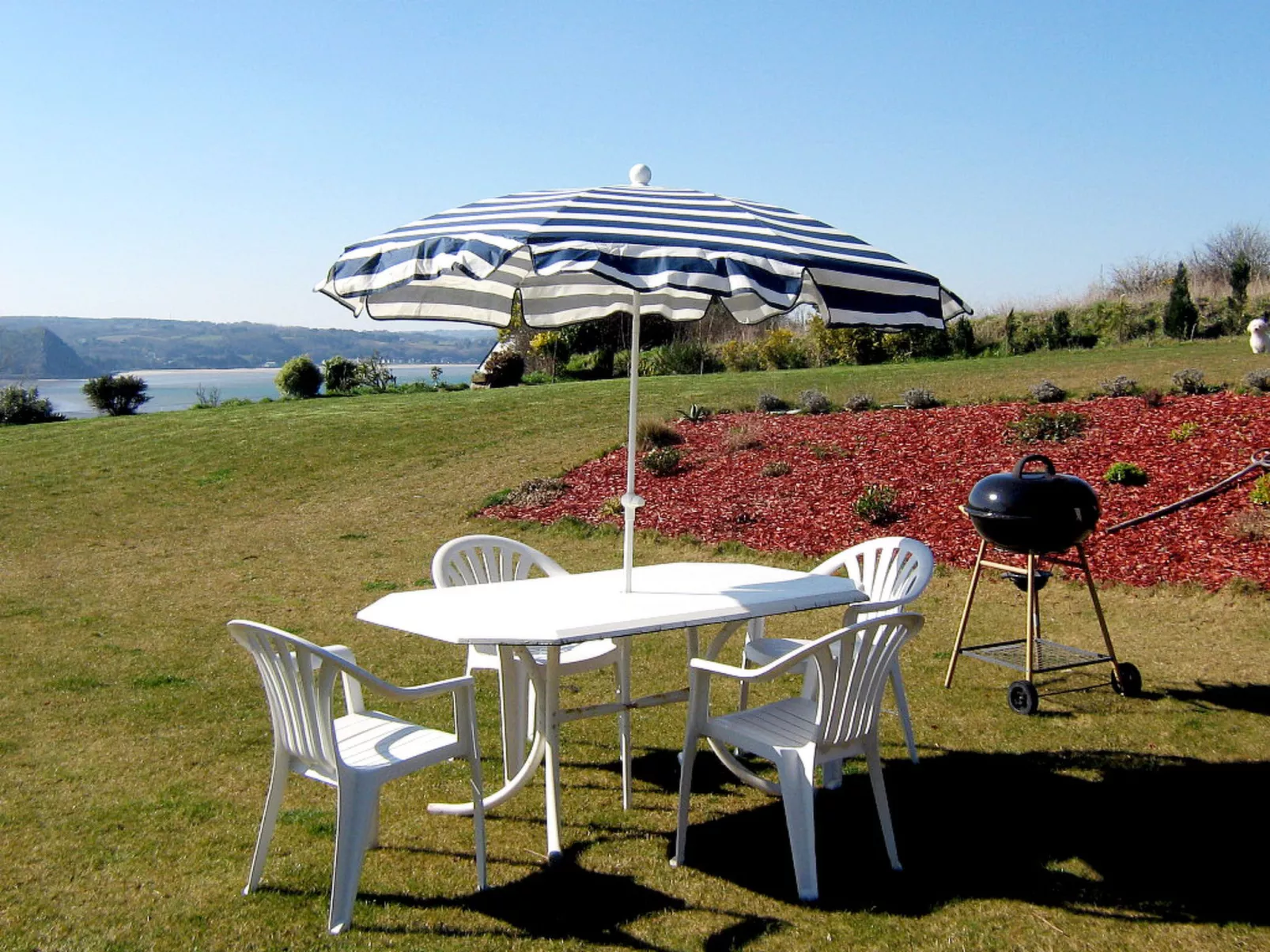 Belle vue sur mer-Dehors
