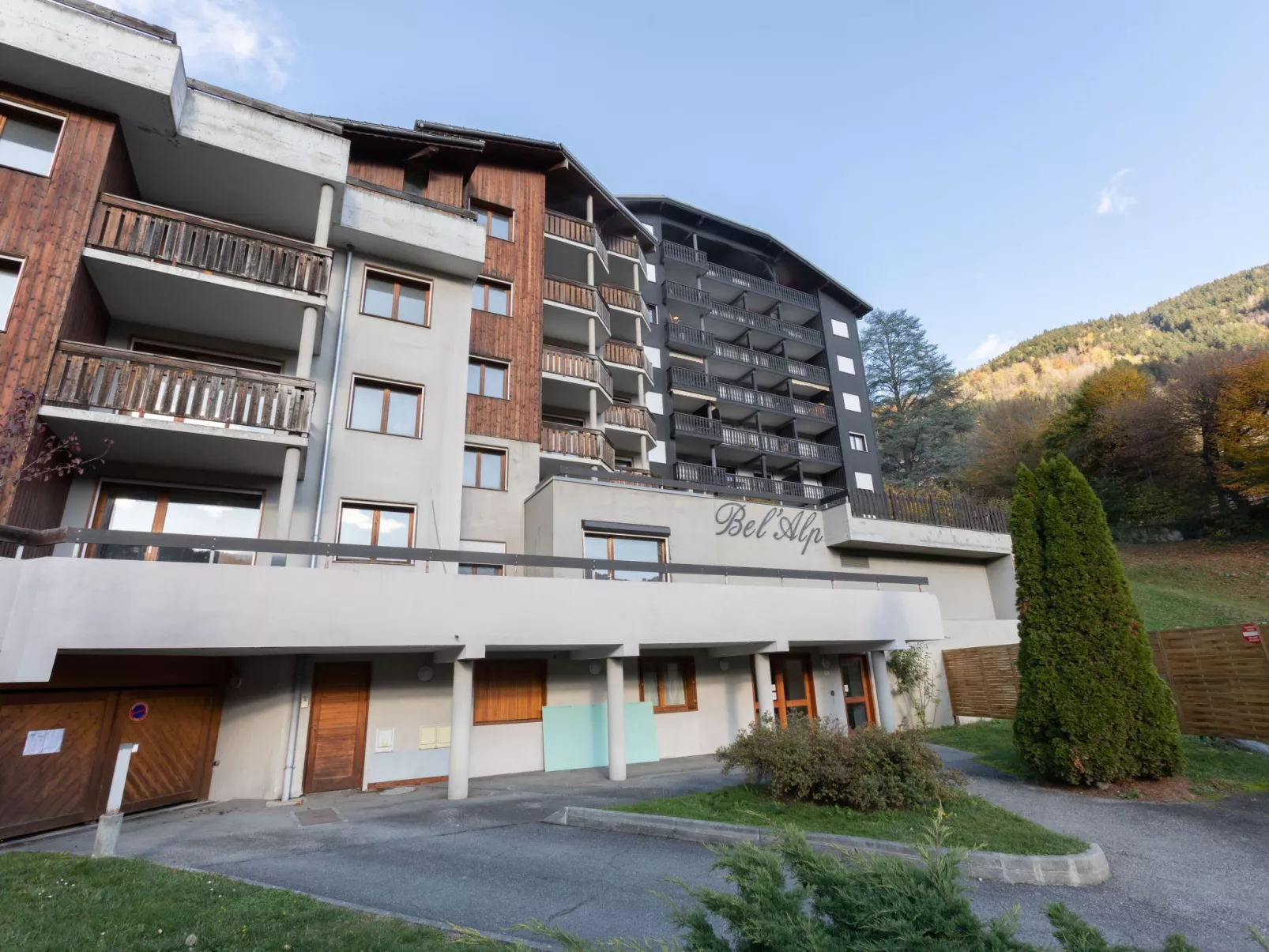 Bel Alp 23-Outside