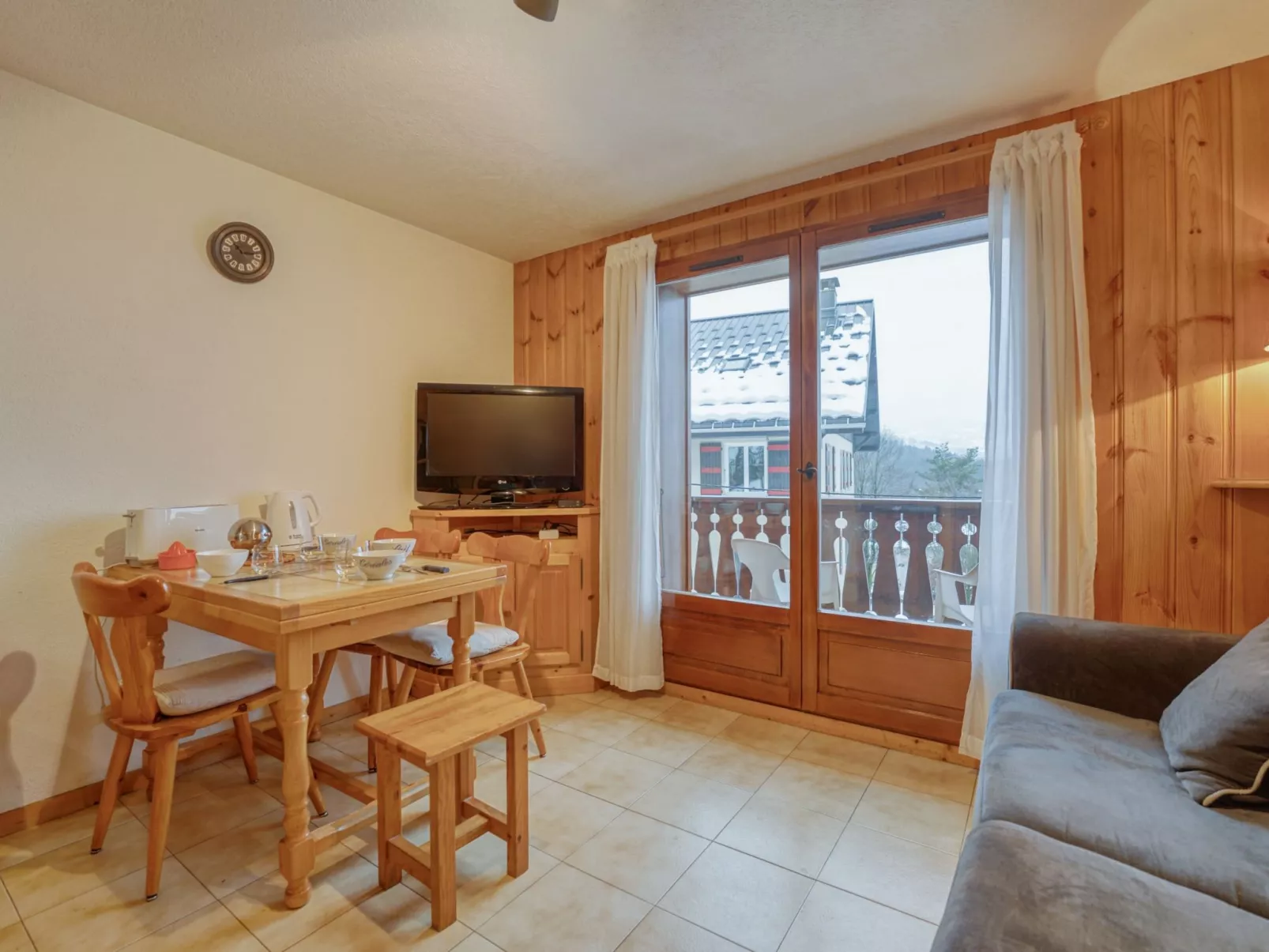 Pointe des aravis B13-Inside