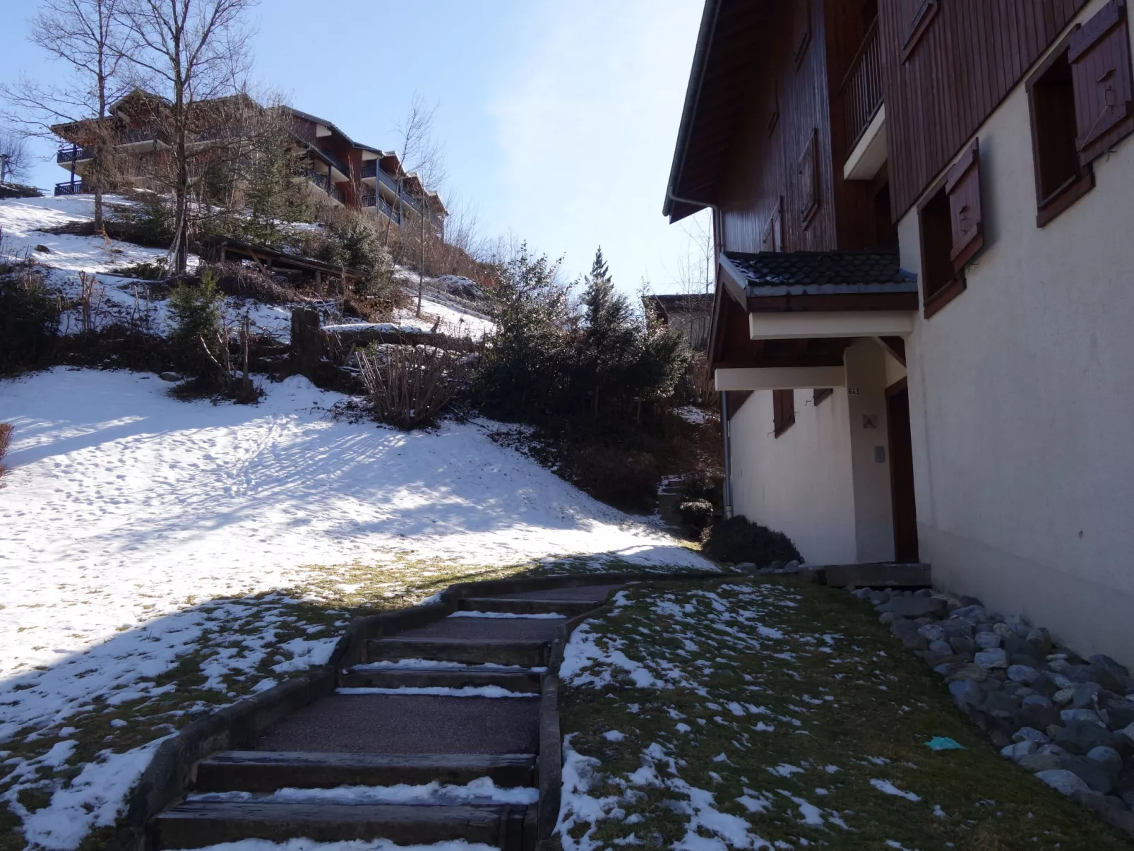 Pointe des aravis B13-Outside