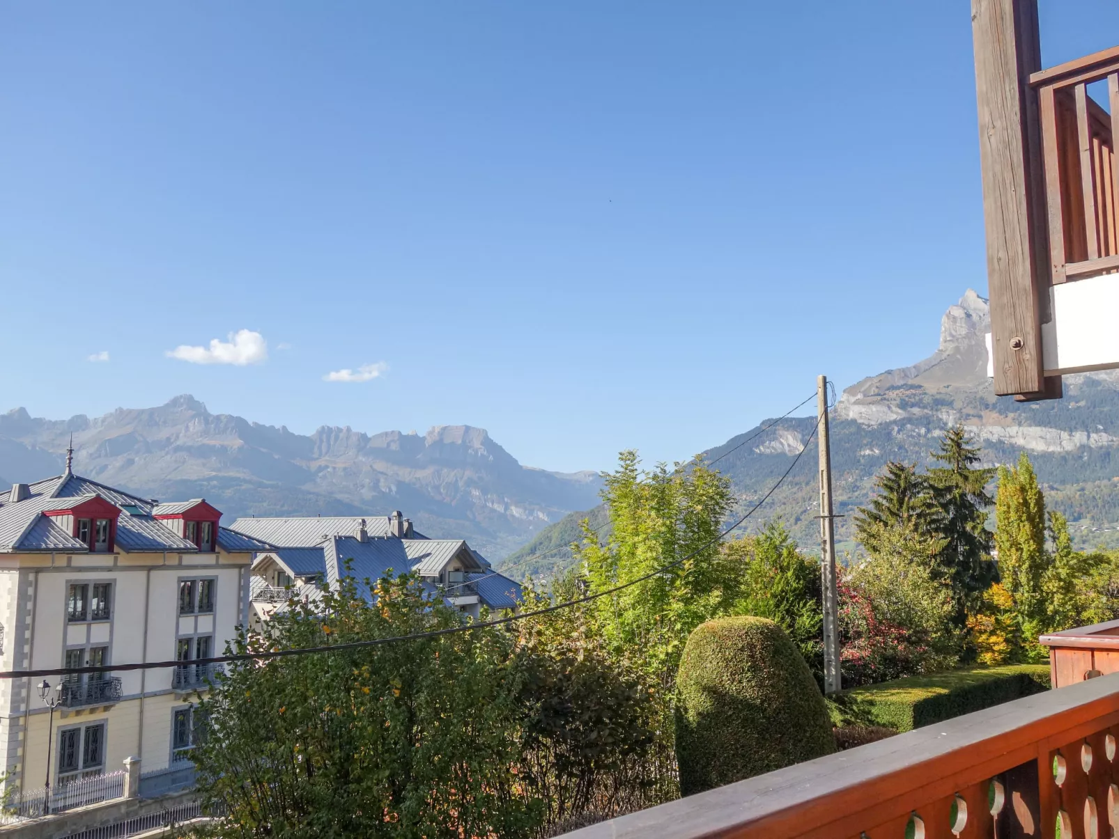 Pointe des aravis B13-Outside