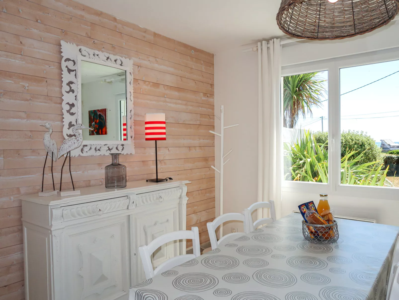 Rendez-vous à la plage-Inside