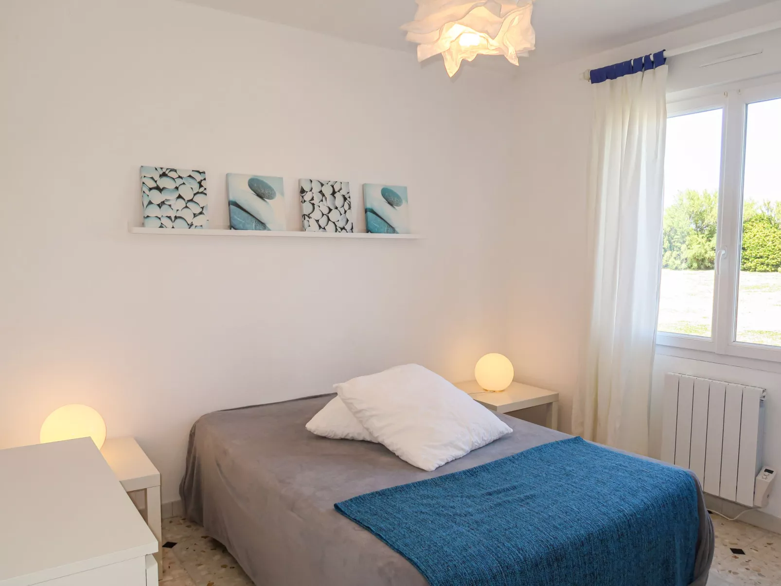 Rendez-vous à la plage-Inside