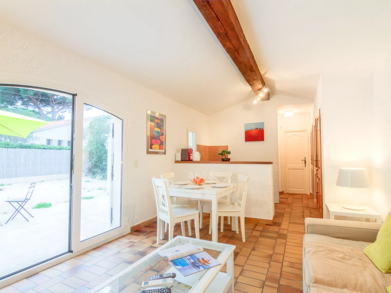 Le Pilon-Inside