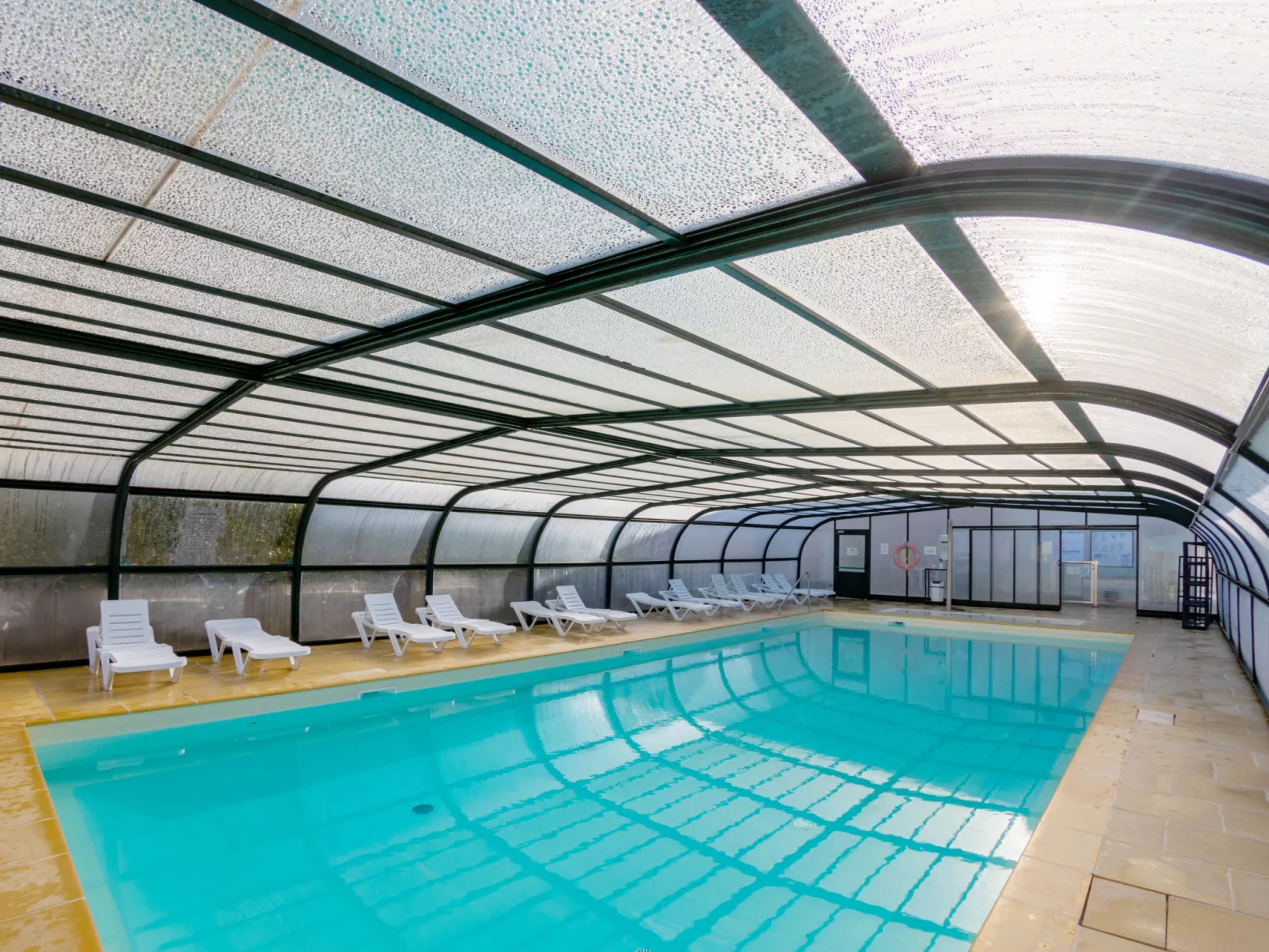 Les Terrasses-Inside