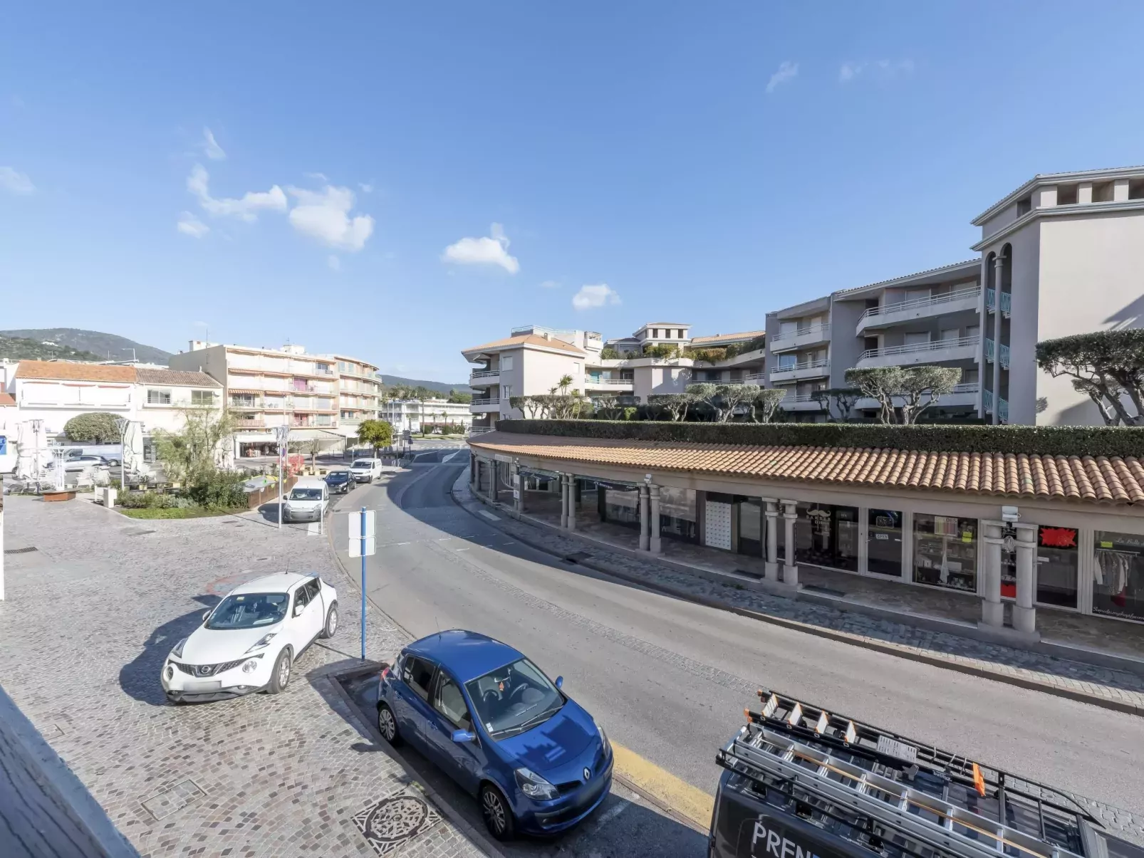 Beau Rivage-Outside