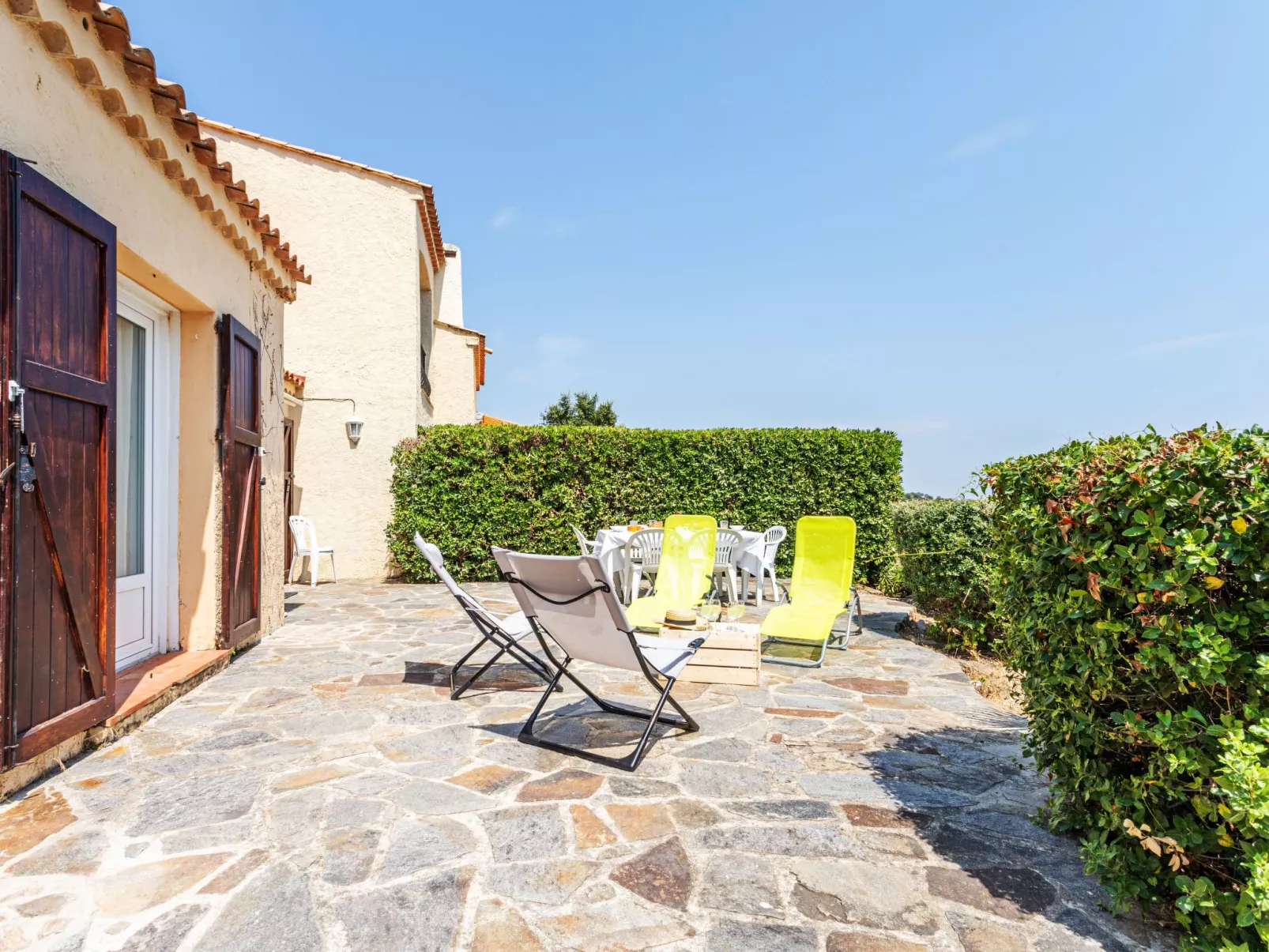 Domaine des Collieres-Outside