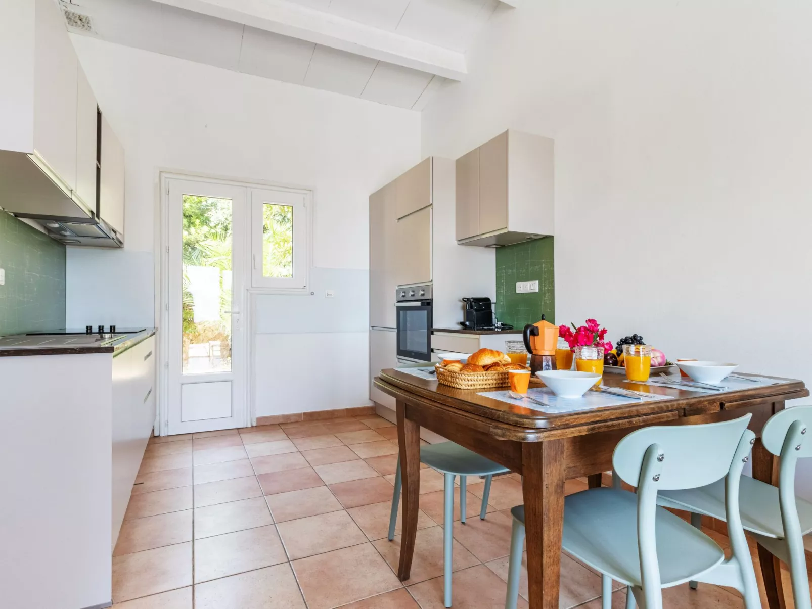 Domaine des Collieres-Inside